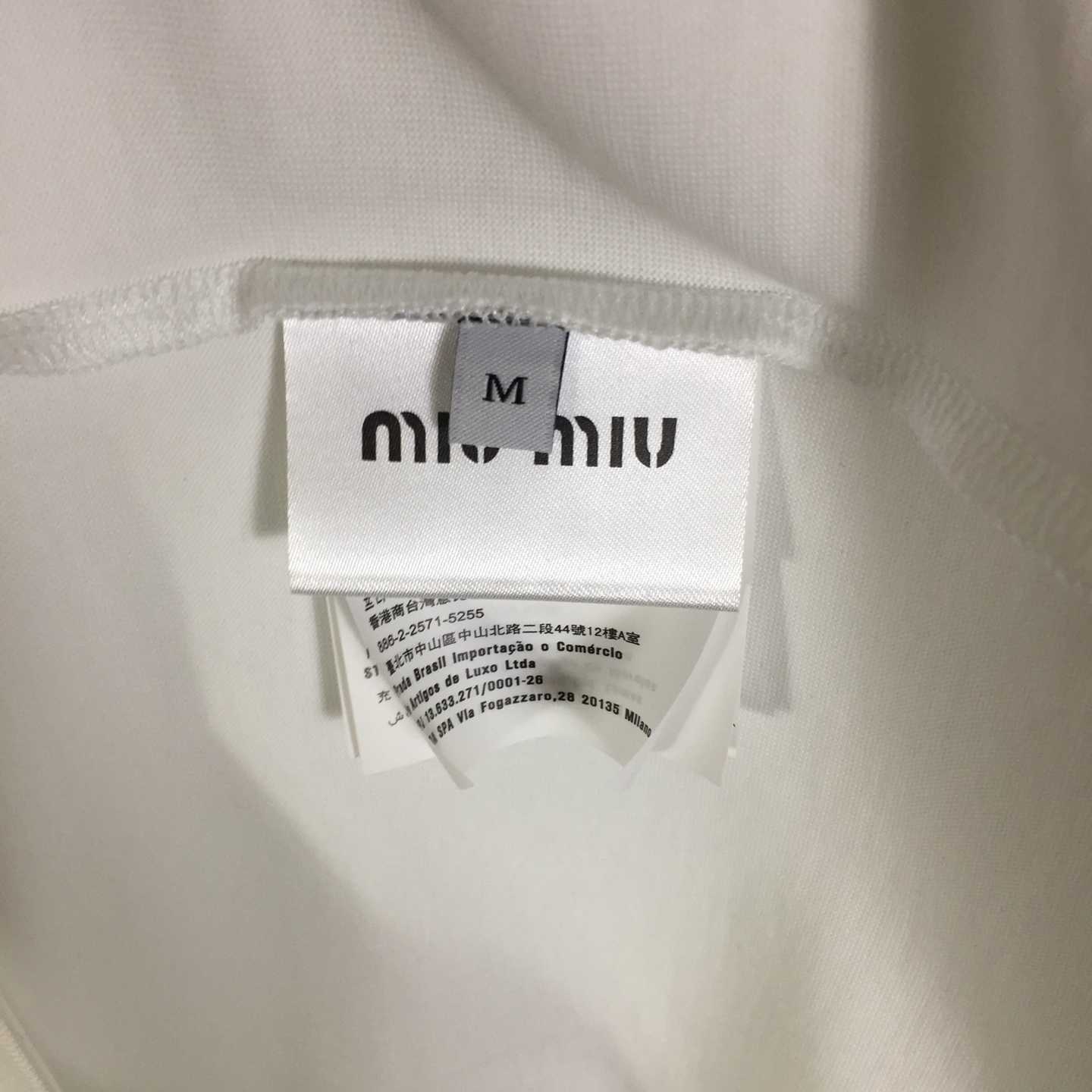 Miu Miu Logo T-shirt - EUR FASHION