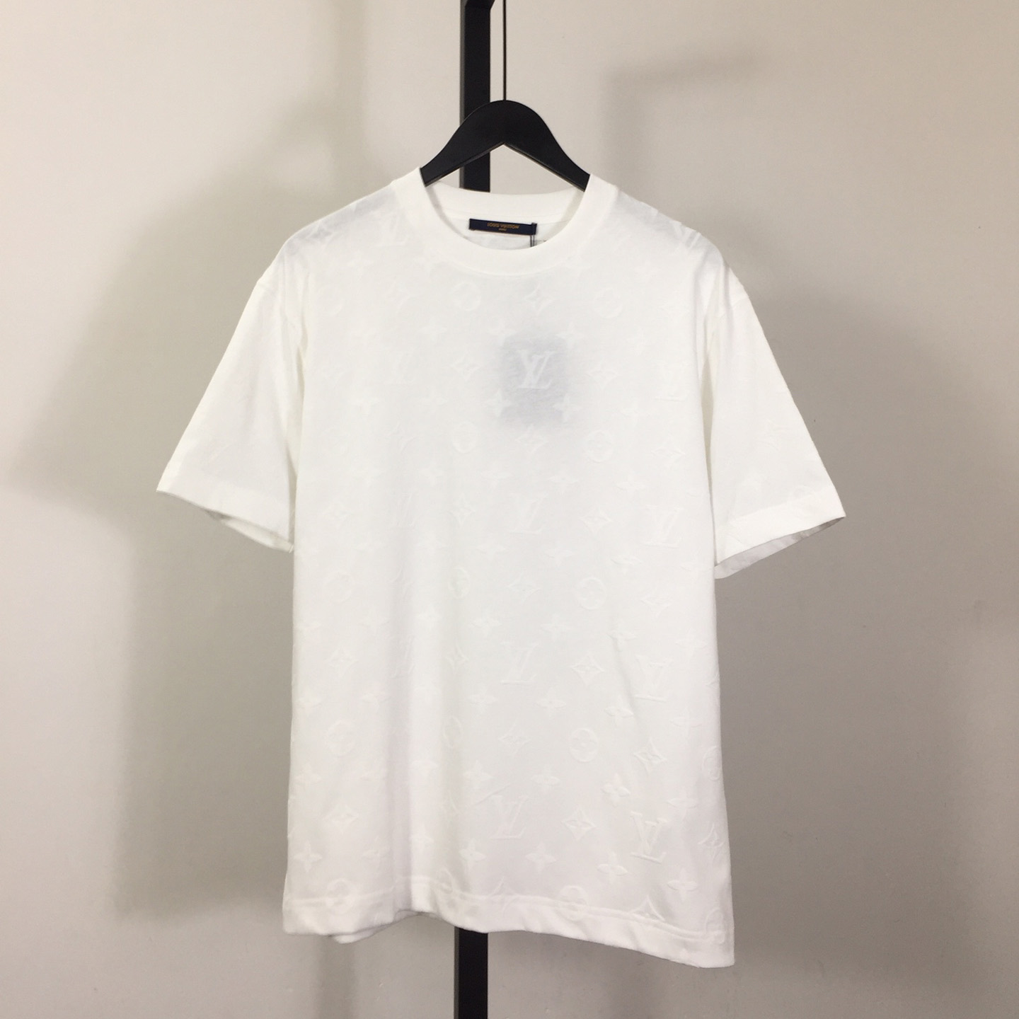 Louis Vuitton Monogram T-shirt - EUR FASHION