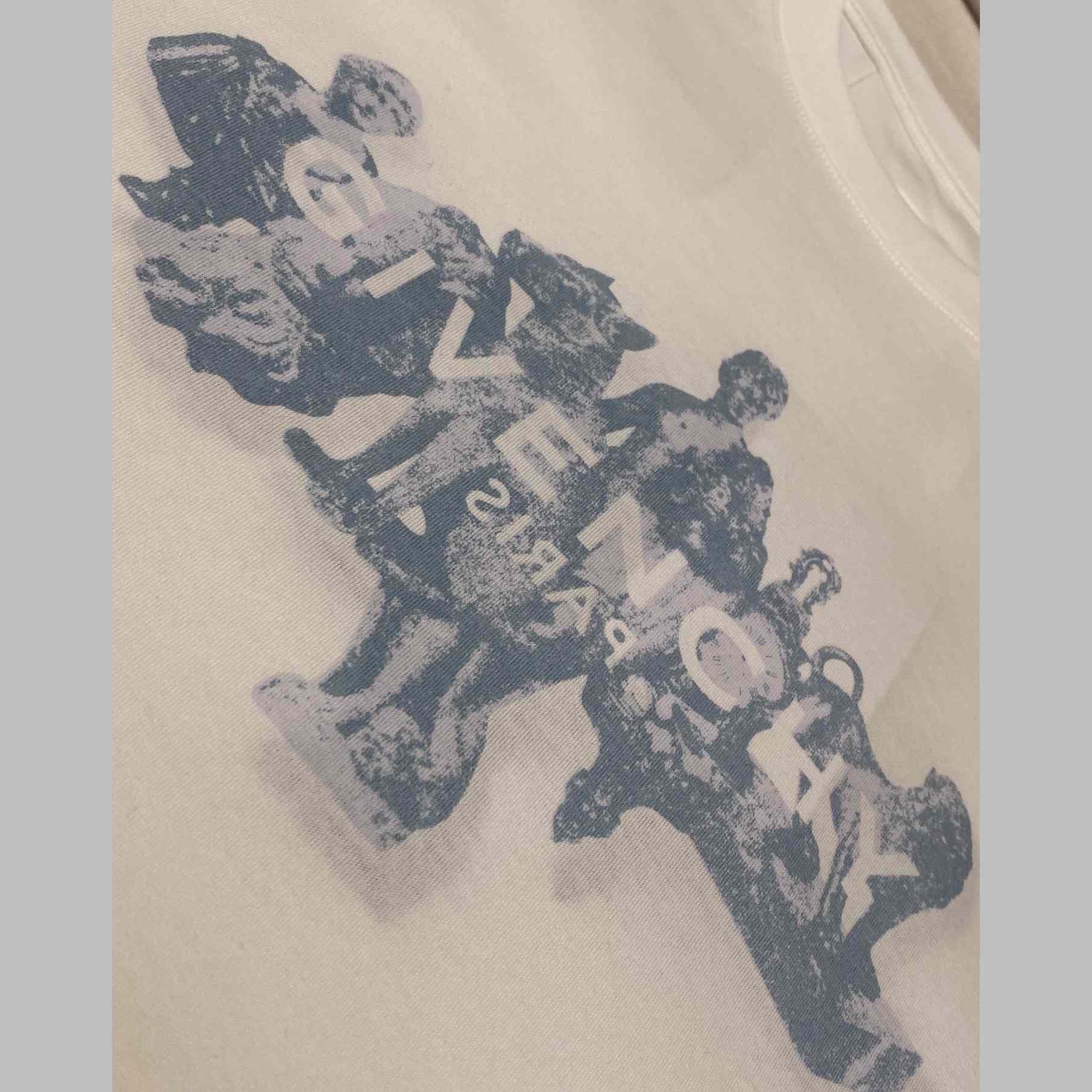 Givenchy Reverse t-shirt in cotton with Hubert objects - EUR FASHION