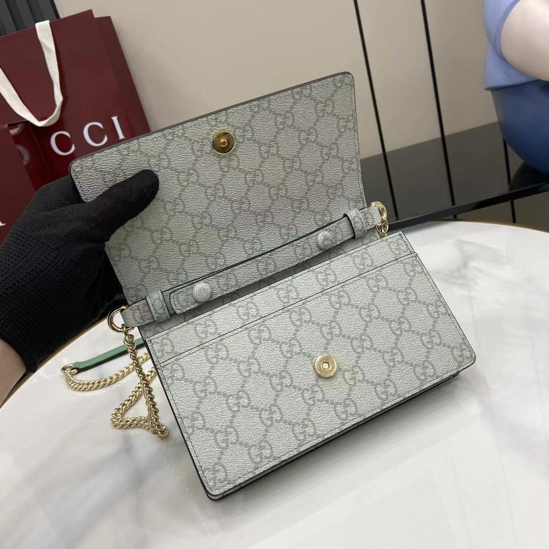 Gucci GG Emblem Wallet On Chain - EUR FASHION