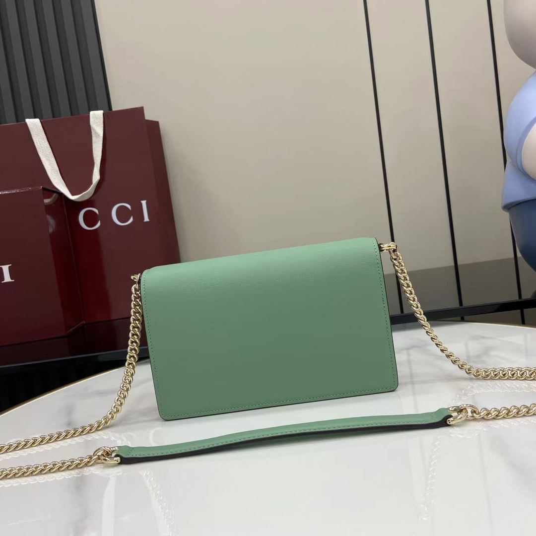 Gucci GG Emblem Wallet On Chain - EUR FASHION
