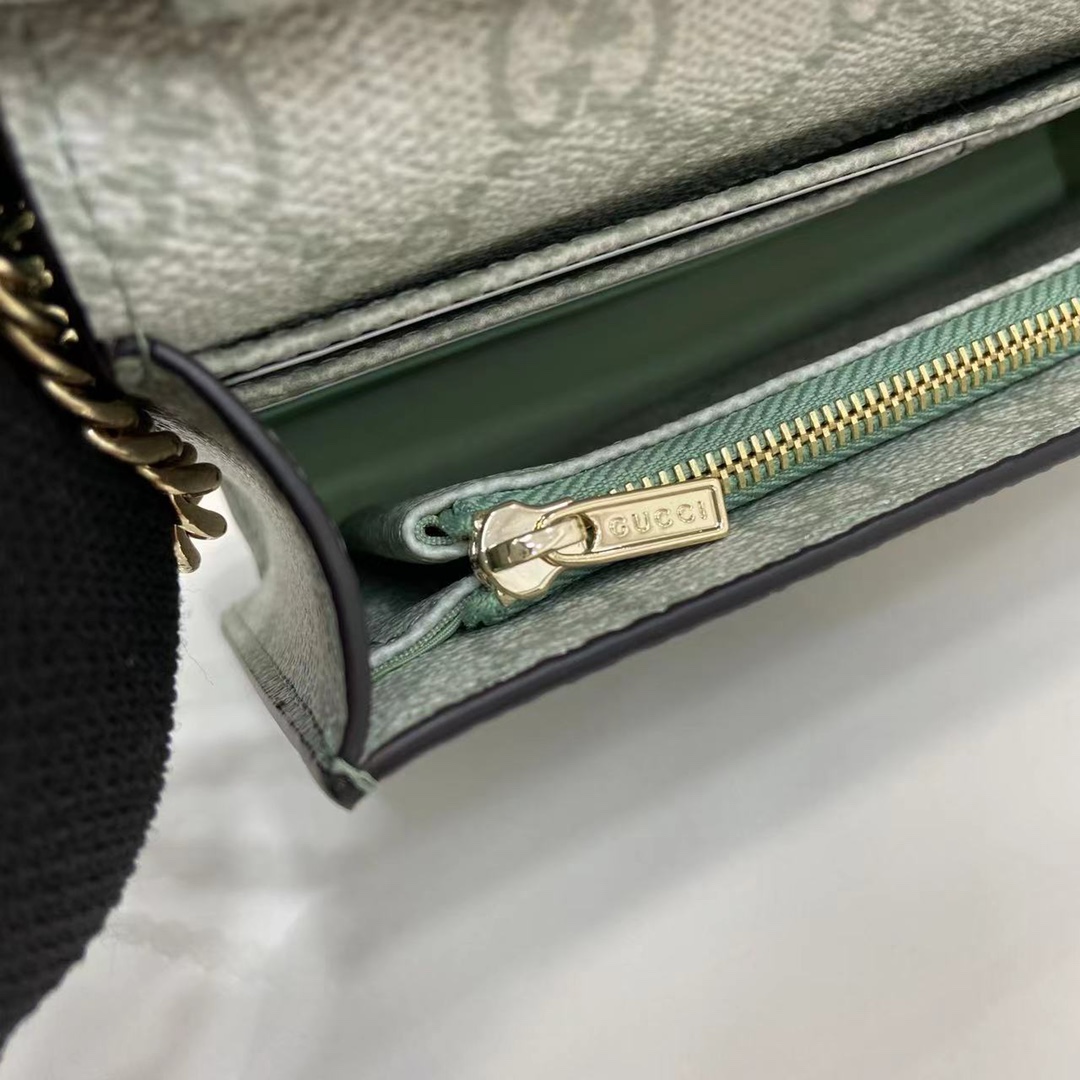 Gucci GG Emblem Wallet On Chain - EUR FASHION
