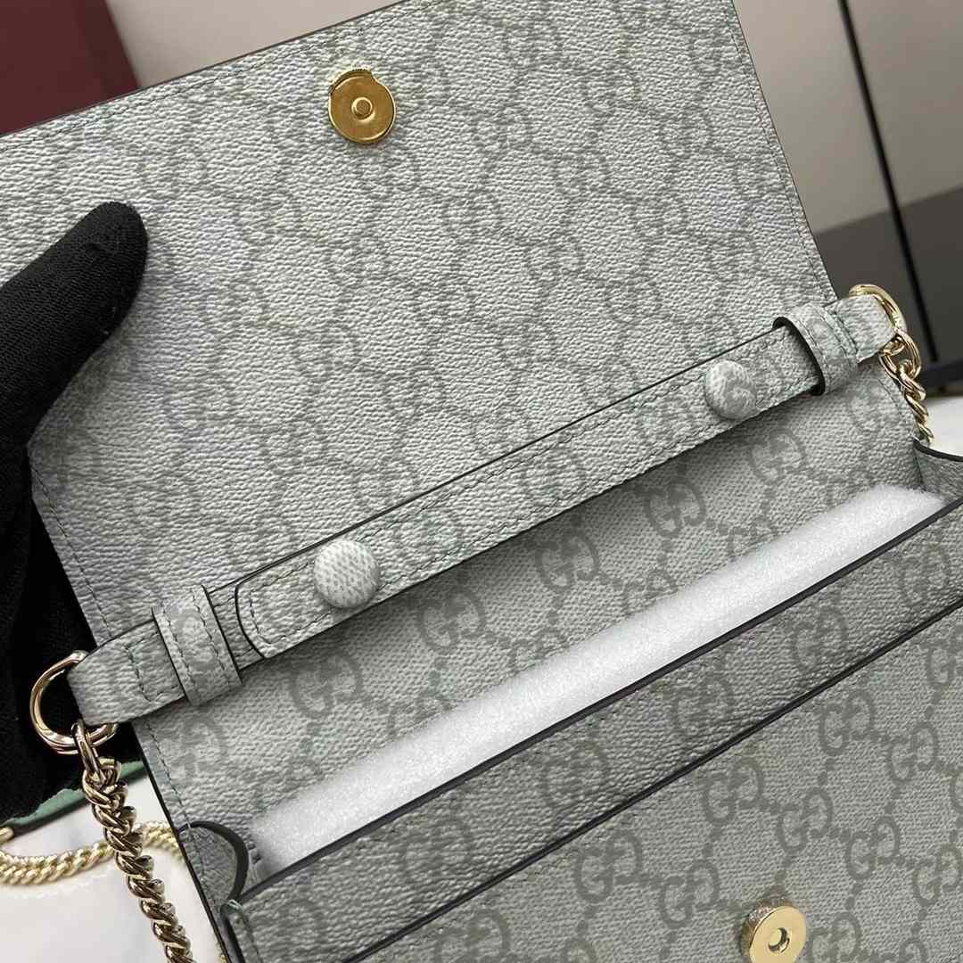 Gucci GG Emblem Wallet On Chain - EUR FASHION