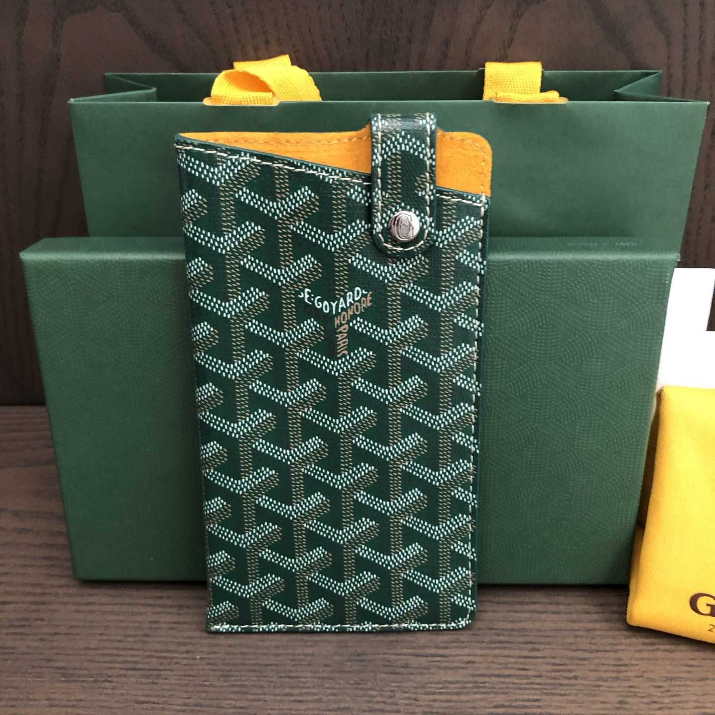 Goyard Montmartre GM Case - EUR FASHION