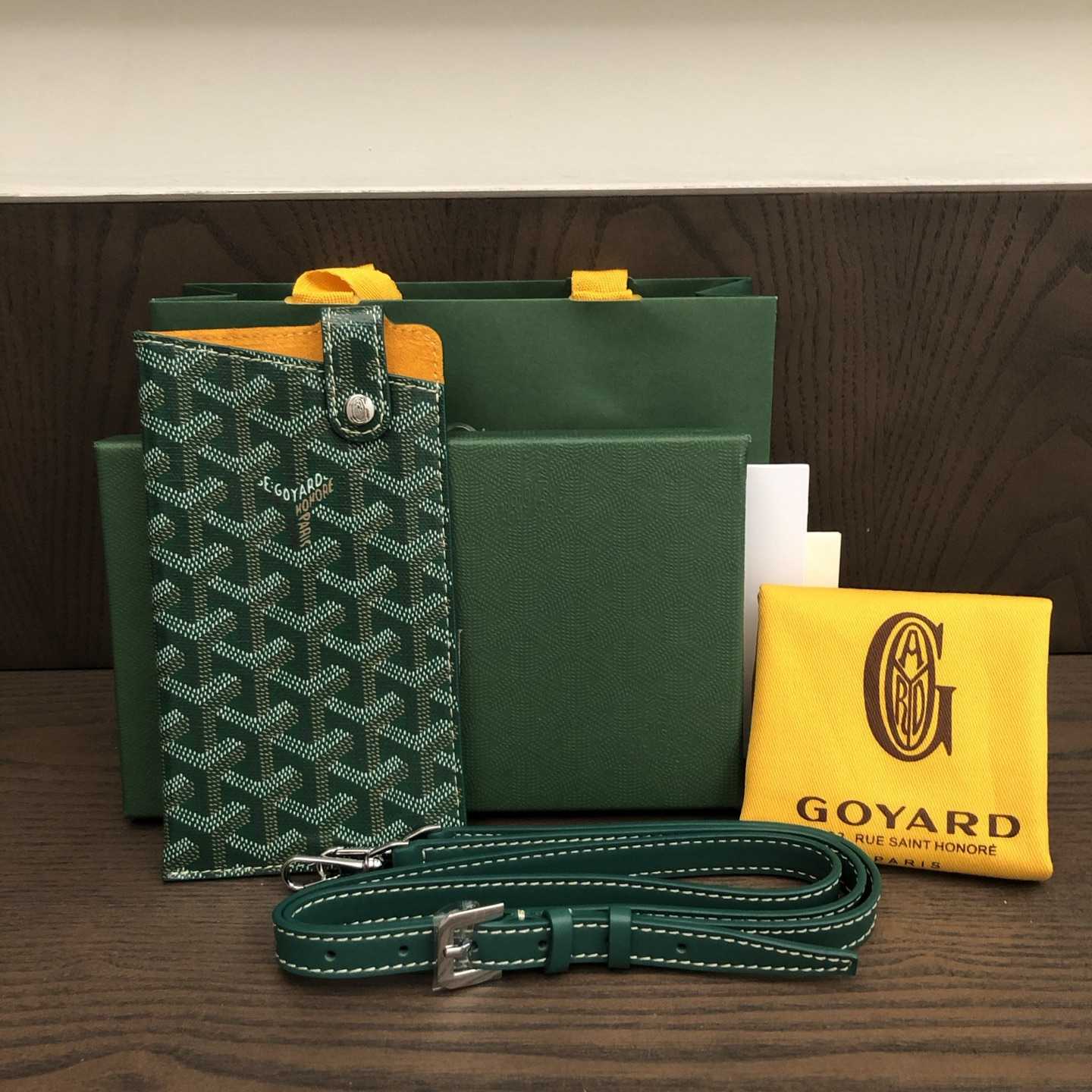 Goyard Montmartre GM Case - EUR FASHION
