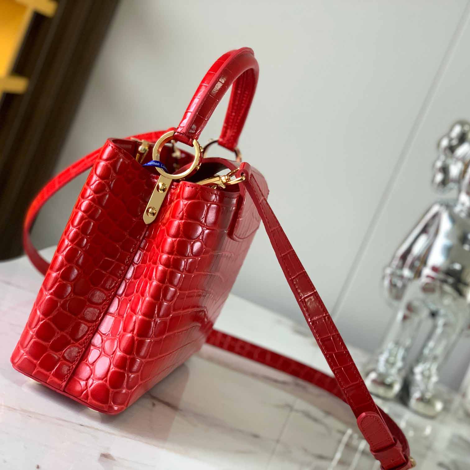 Louis Vuitton Capucines BB   N92173 (27 x 18x9cm) - EUR FASHION
