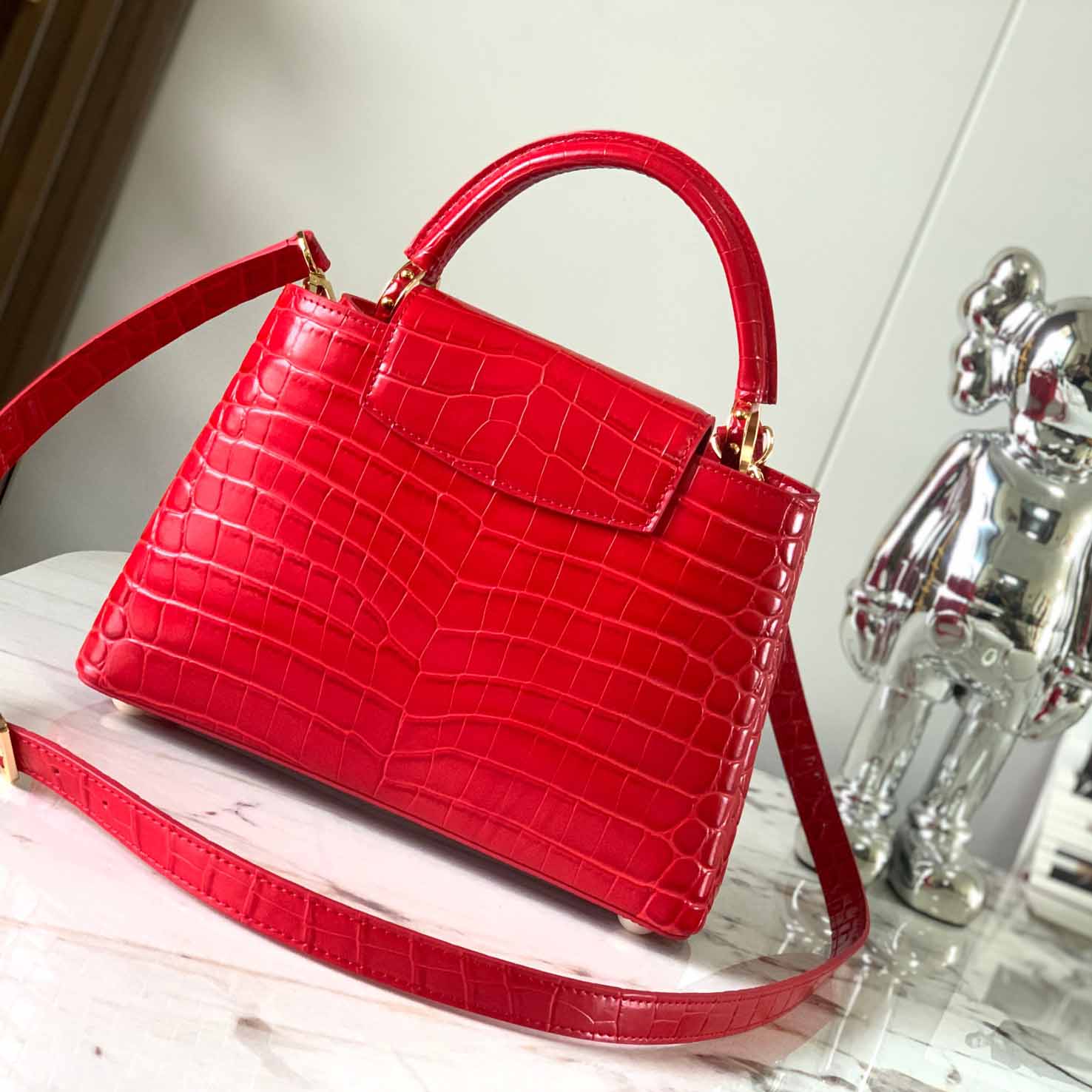 Louis Vuitton Capucines BB   N92173 (27 x 18x9cm) - EUR FASHION