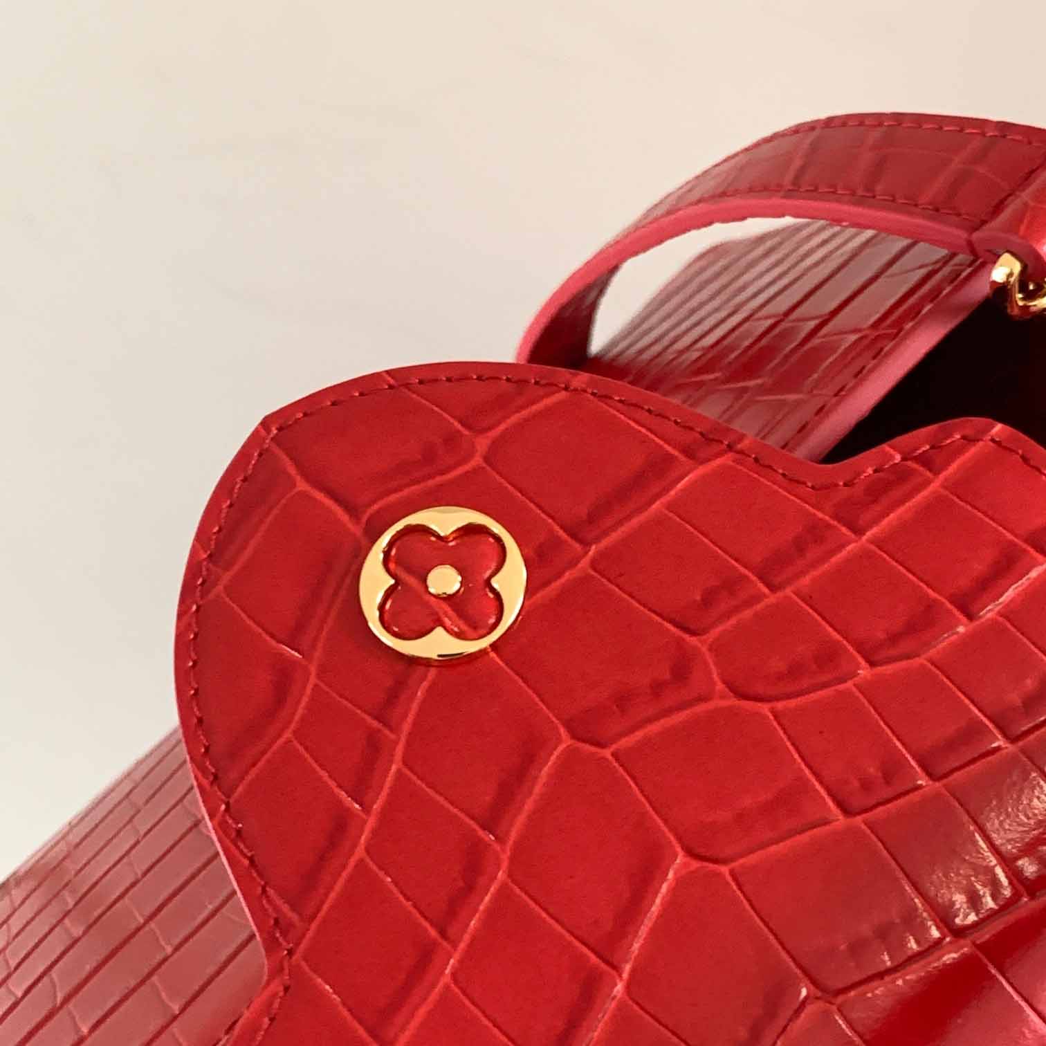 Louis Vuitton Capucines BB   N92173 (27 x 18x9cm) - EUR FASHION