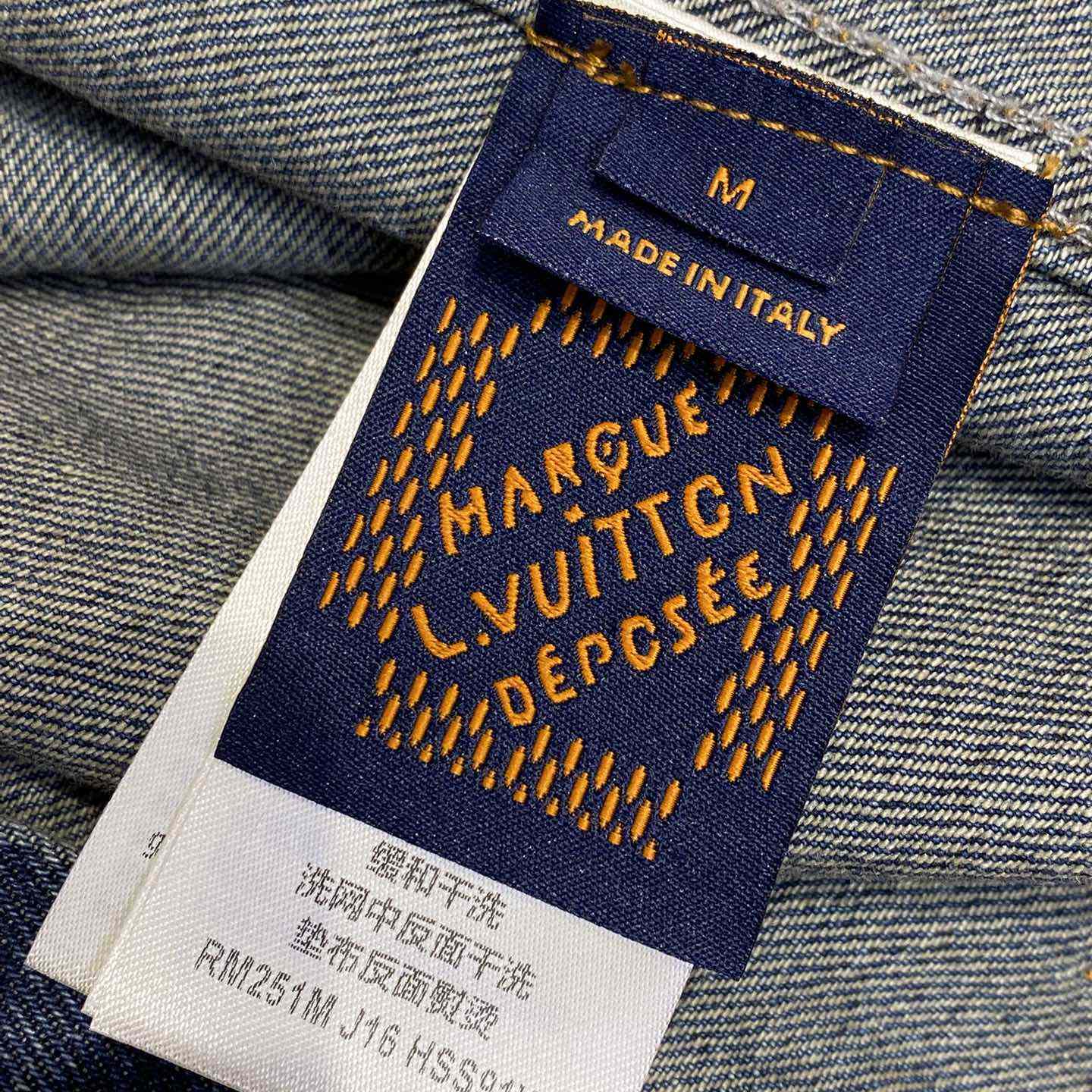 Louis Vuitton Sunfaded Effect Denim Long-Sleeved Shirt   1AHCI4 - EUR FASHION