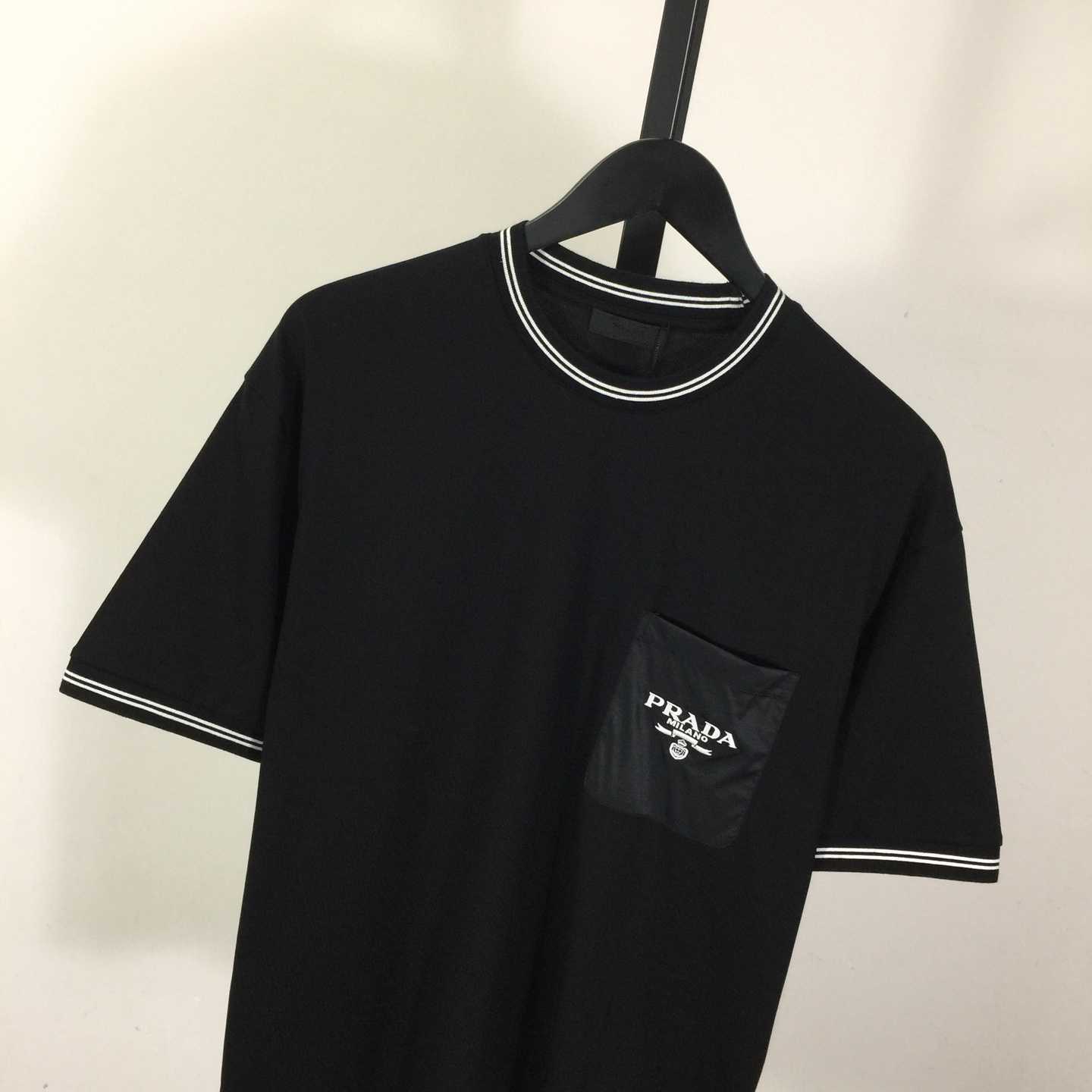Prada T-shirt With Nylon Pocket And Letter Print - EUR FASHION