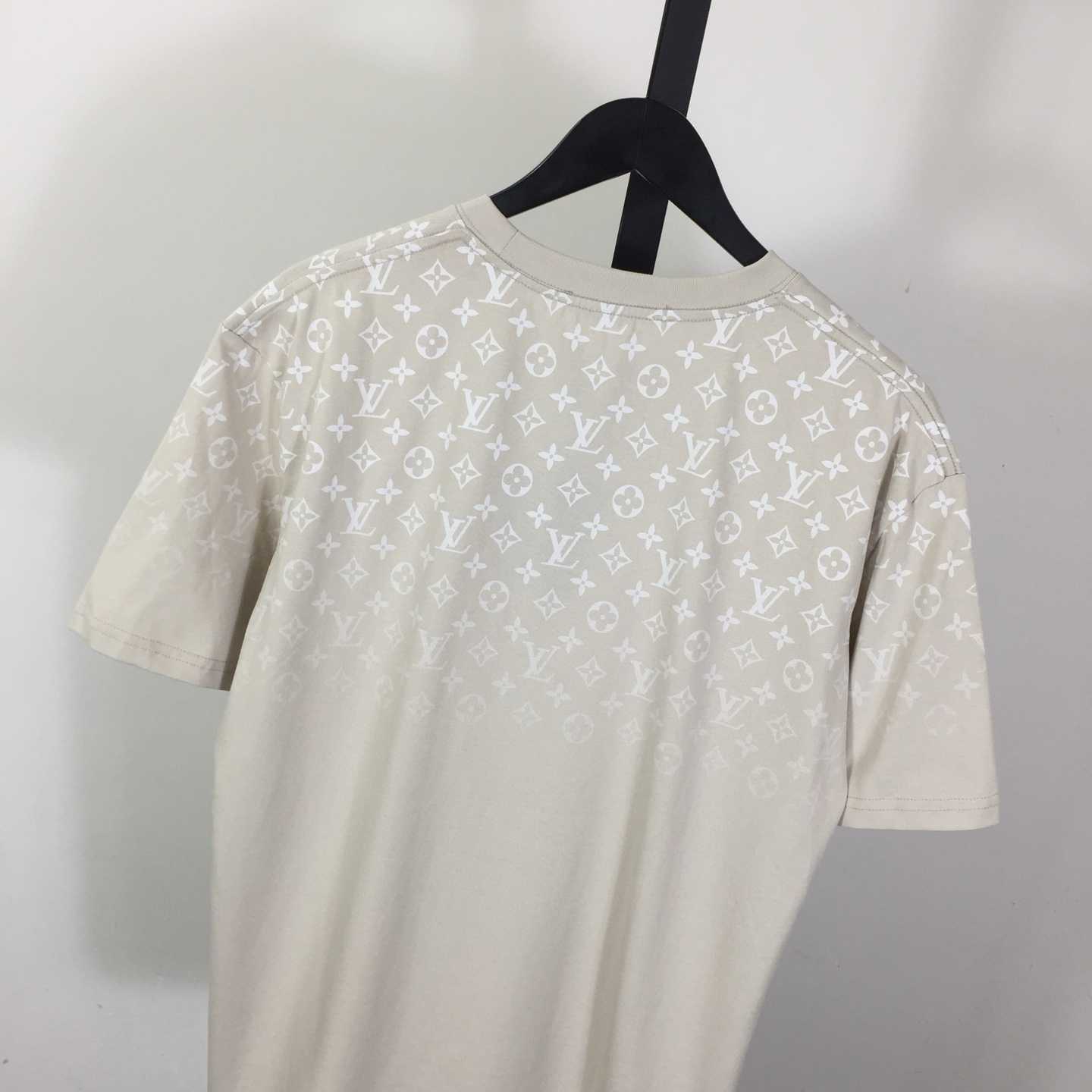 Louis Vuitton Monogram Gradient T-shirt - EUR FASHION