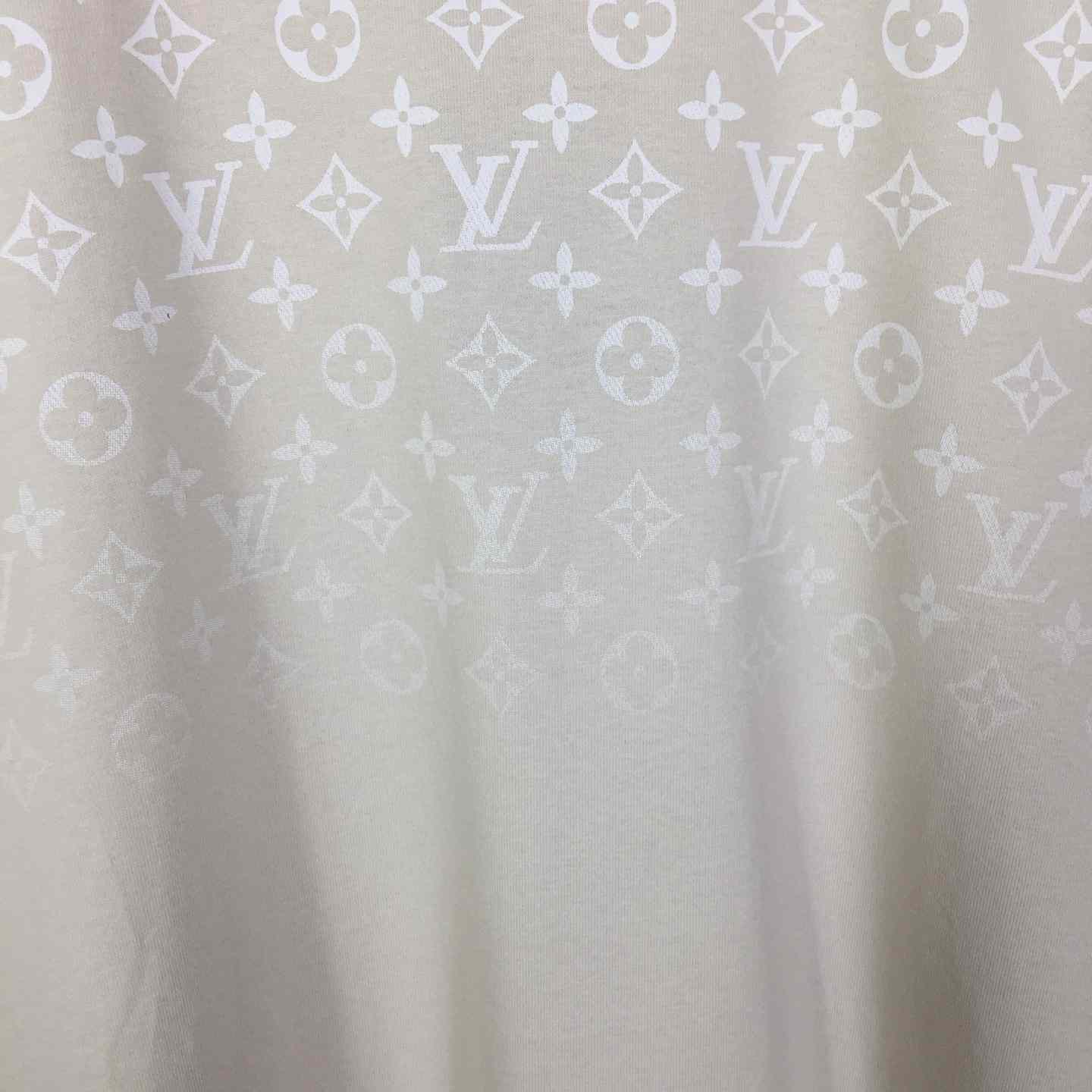 Louis Vuitton Monogram Gradient T-shirt - EUR FASHION