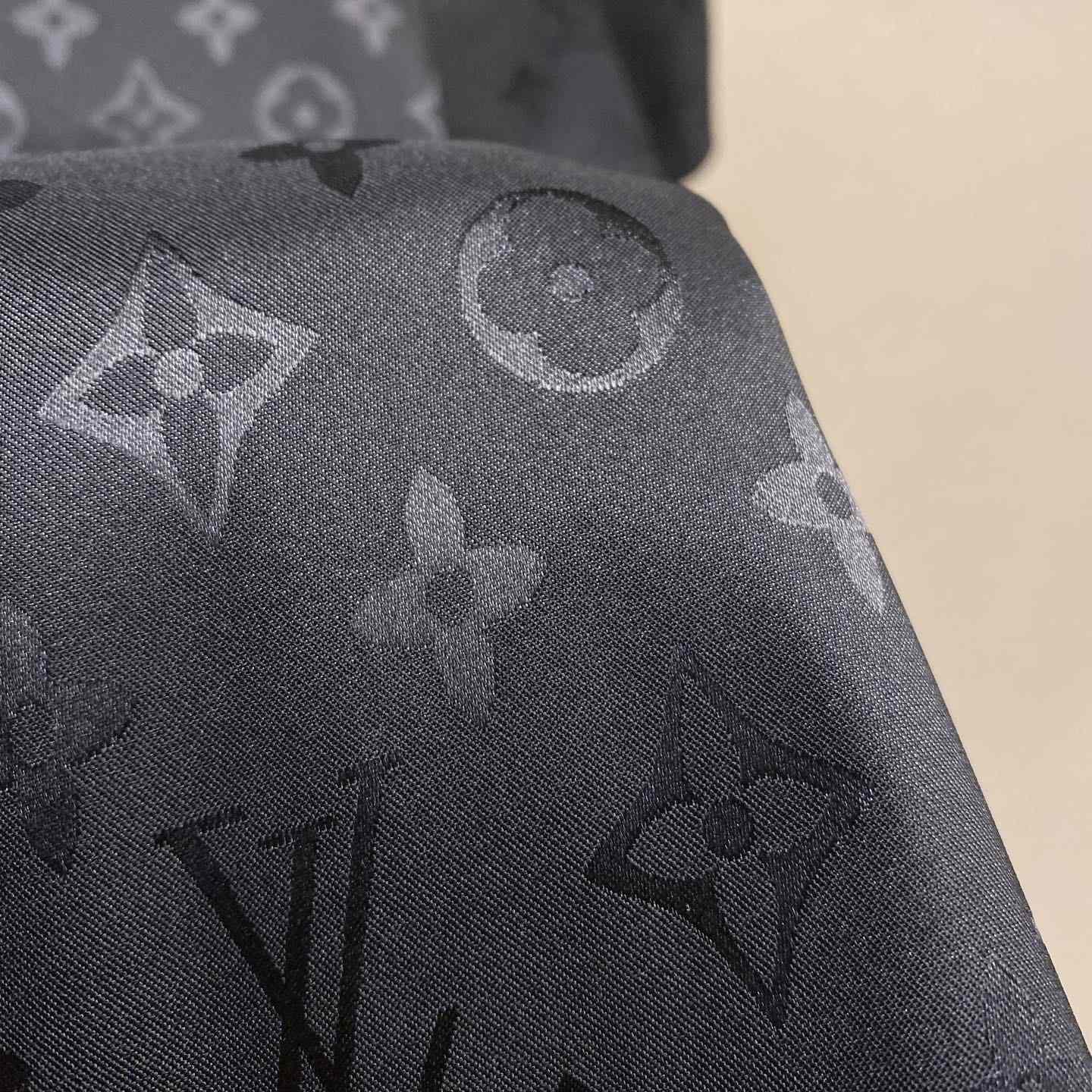 Louis Vuitton Monogram Moire Jacquard Short-Sleeved Silk Shirt   1AGTP7 - EUR FASHION