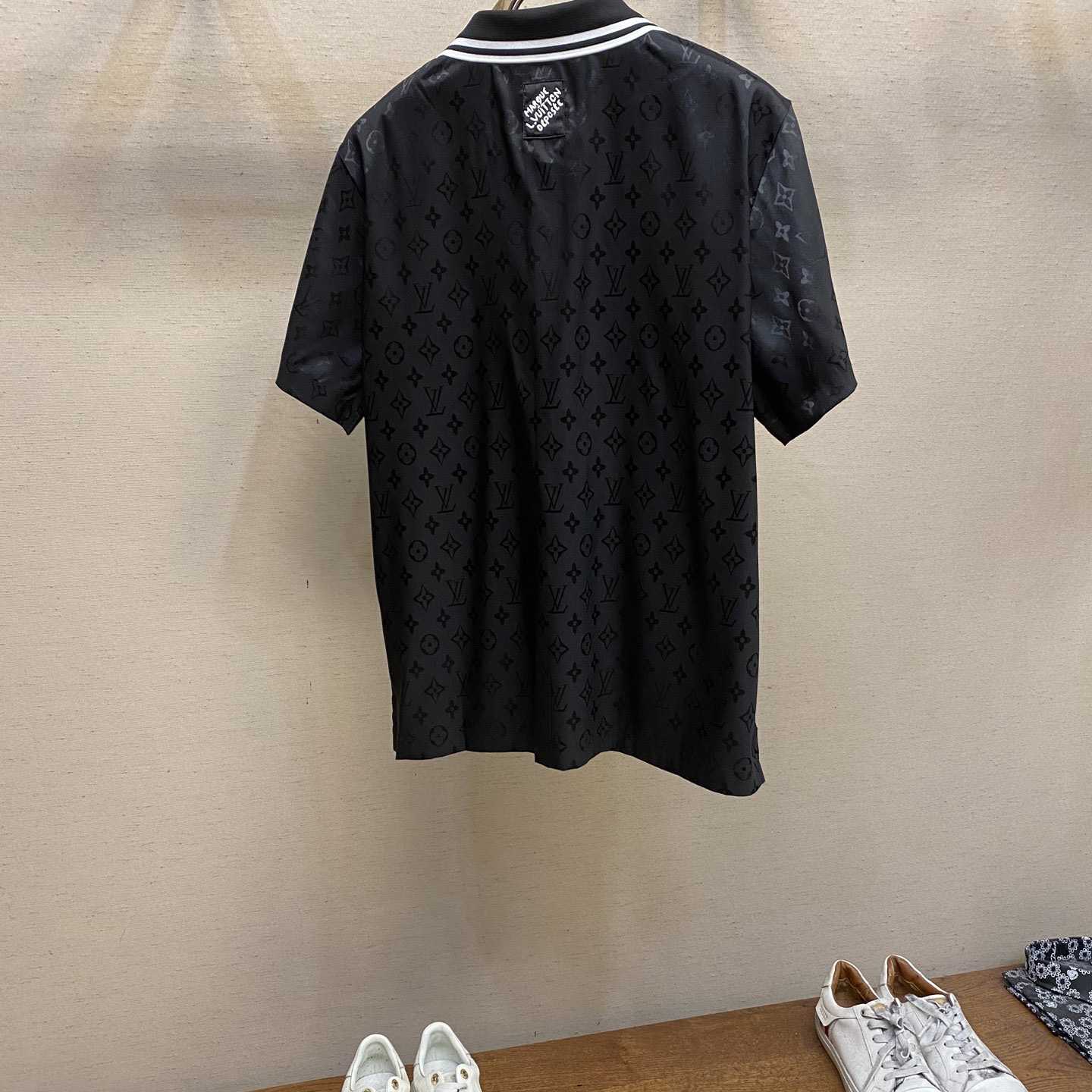 Louis Vuitton Monogram Moire Jacquard Short-Sleeved Silk Shirt   1AGTP7 - EUR FASHION