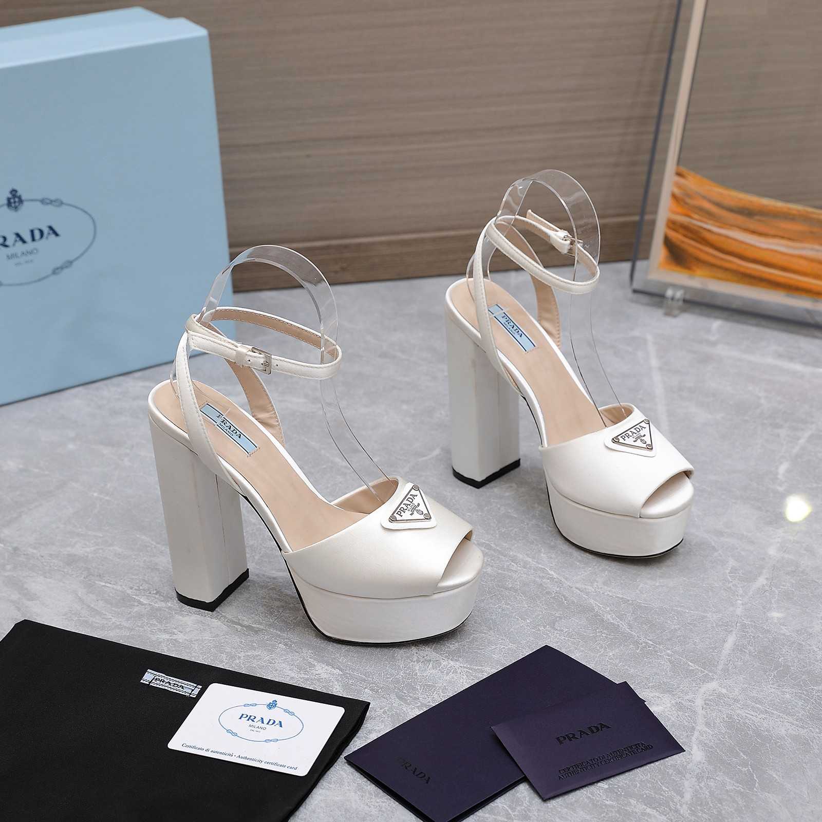 Prada Patent Platform Sanda  13cm - EUR FASHION
