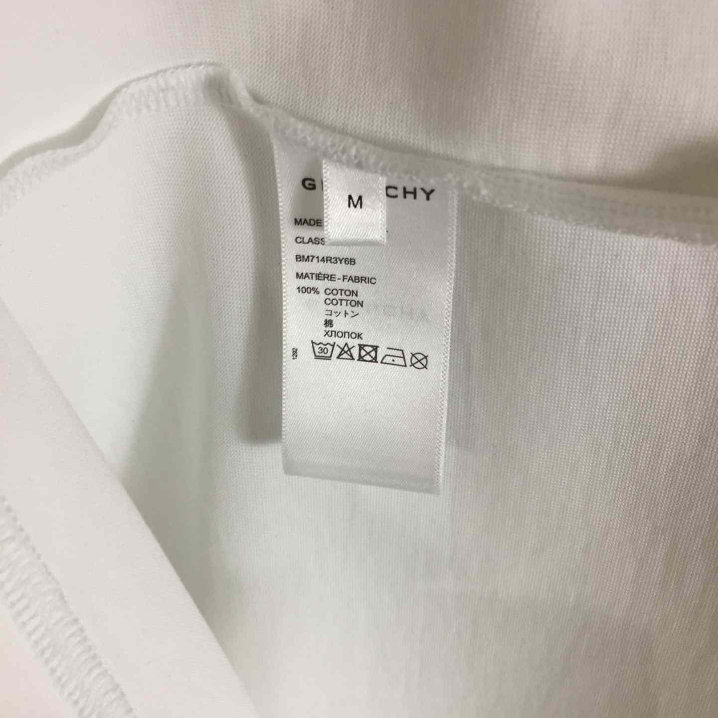 Givenchy Logo Top - EUR FASHION
