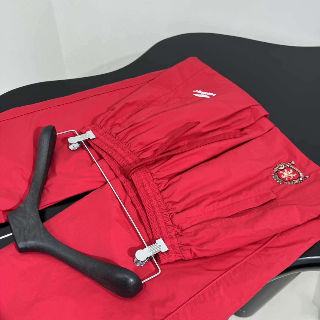 Balenciaga Paris Soccer Tracksuit Pant In Red - EUR FASHION