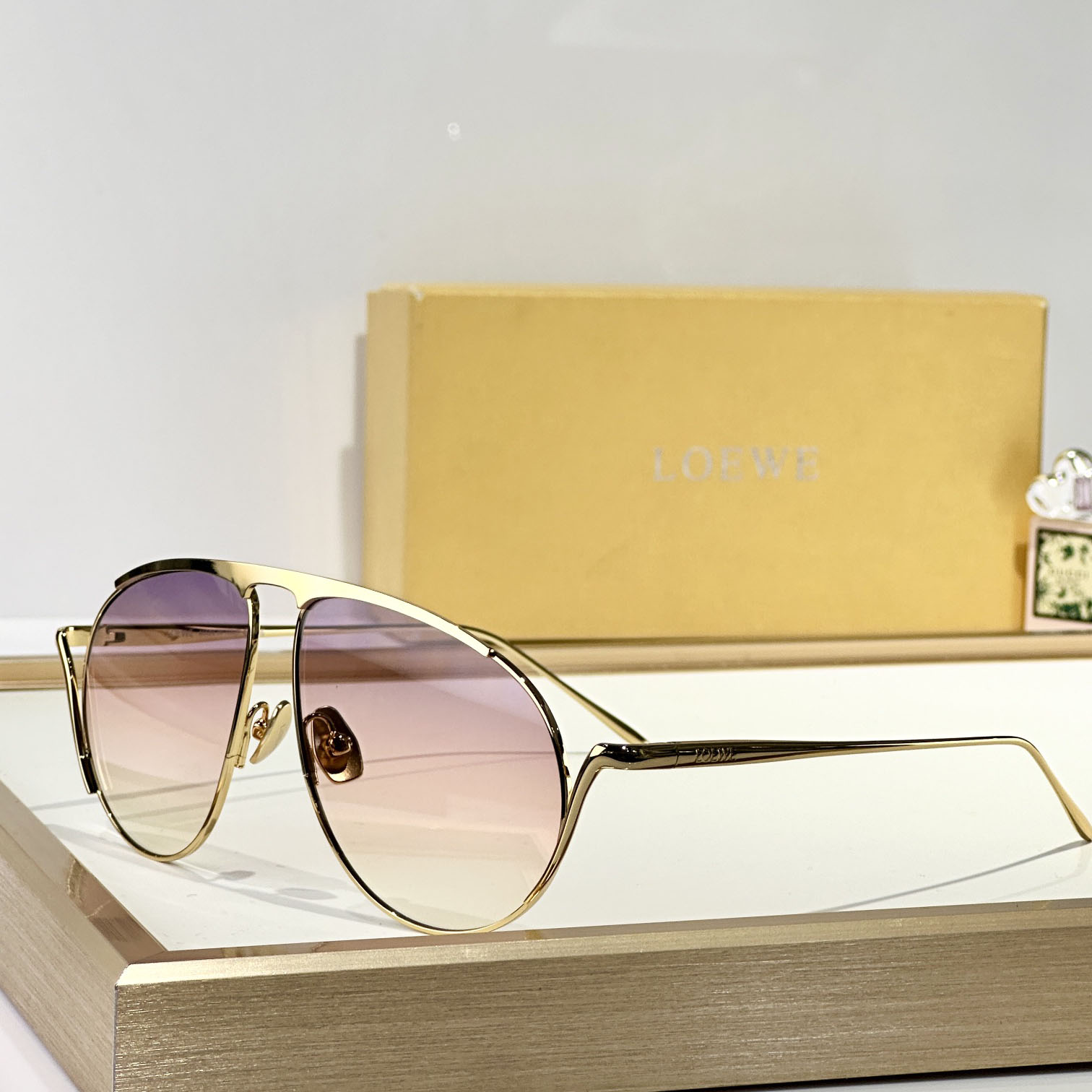 Loewe Hillock Sunglasses   LW40180U - EUR FASHION