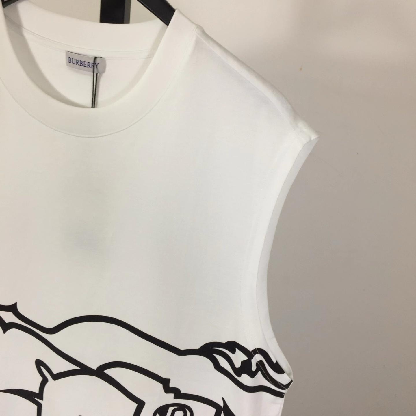 Burberry EKD Logo Top - EUR FASHION