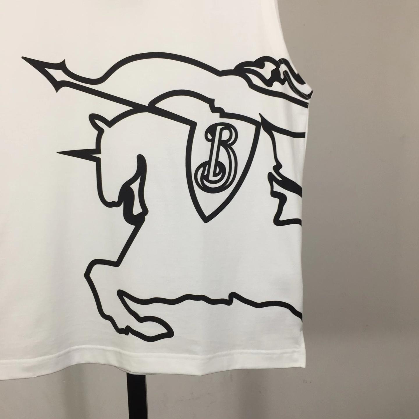 Burberry EKD Logo Top - EUR FASHION