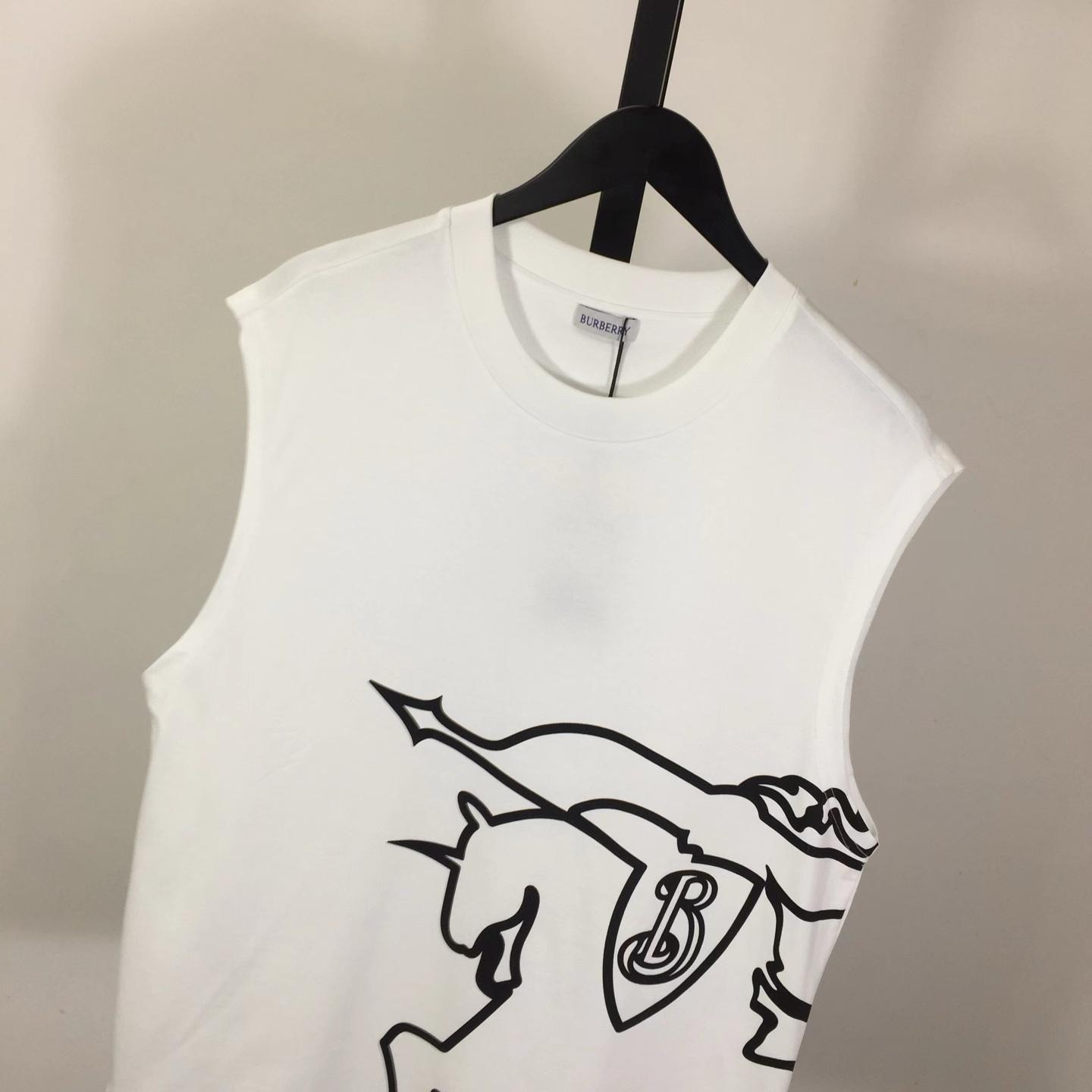 Burberry EKD Logo Top - EUR FASHION