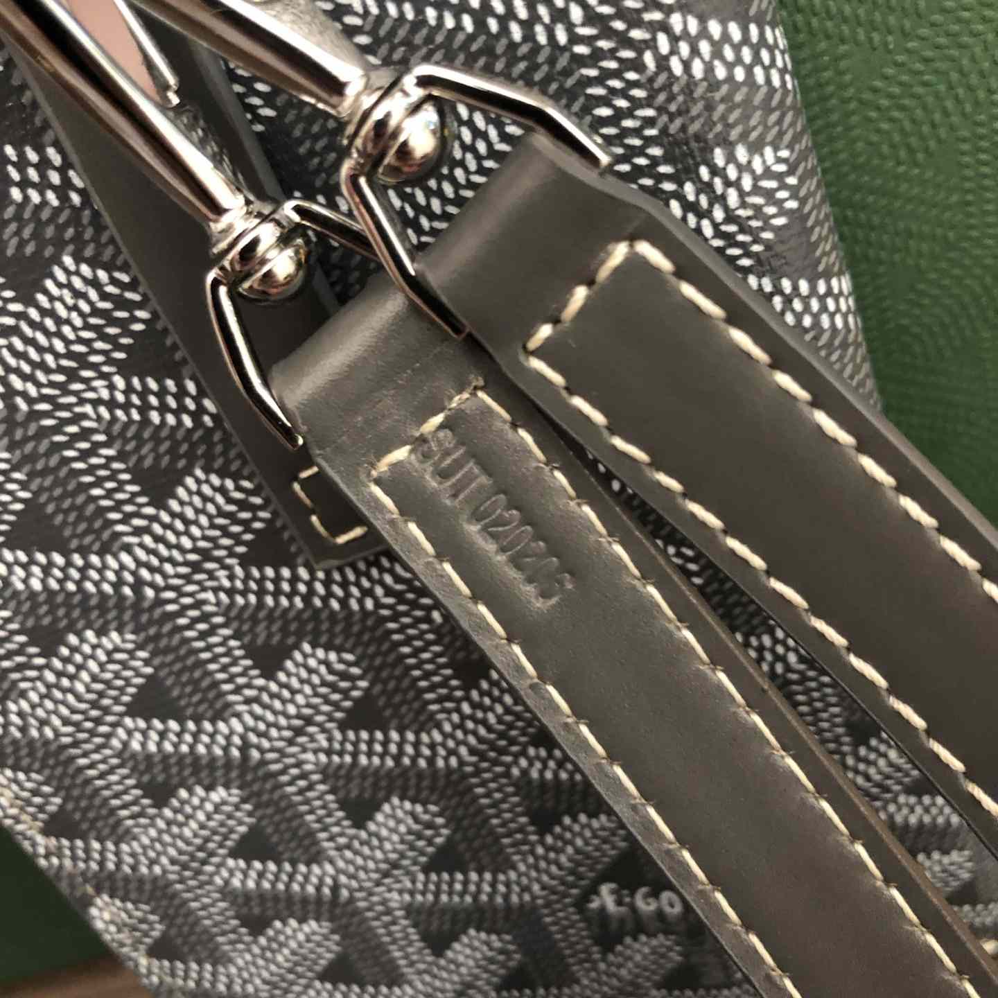 Goyard Montmartre GM Case - EUR FASHION