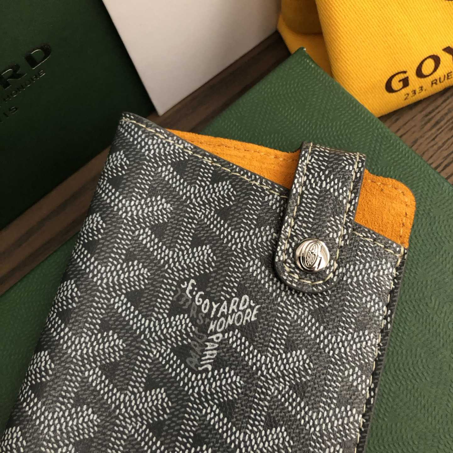 Goyard Montmartre GM Case - EUR FASHION