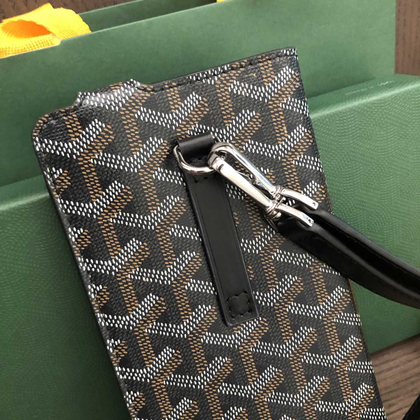 Goyard Montmartre GM Case - EUR FASHION