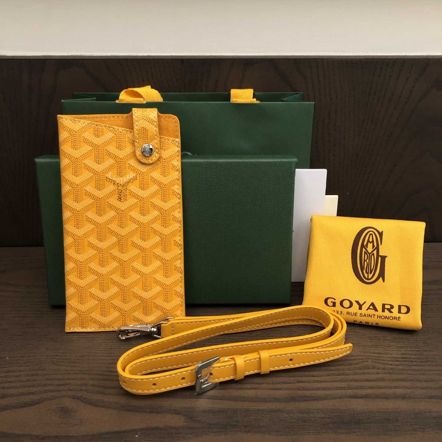 Goyard Montmartre GM Case - EUR FASHION