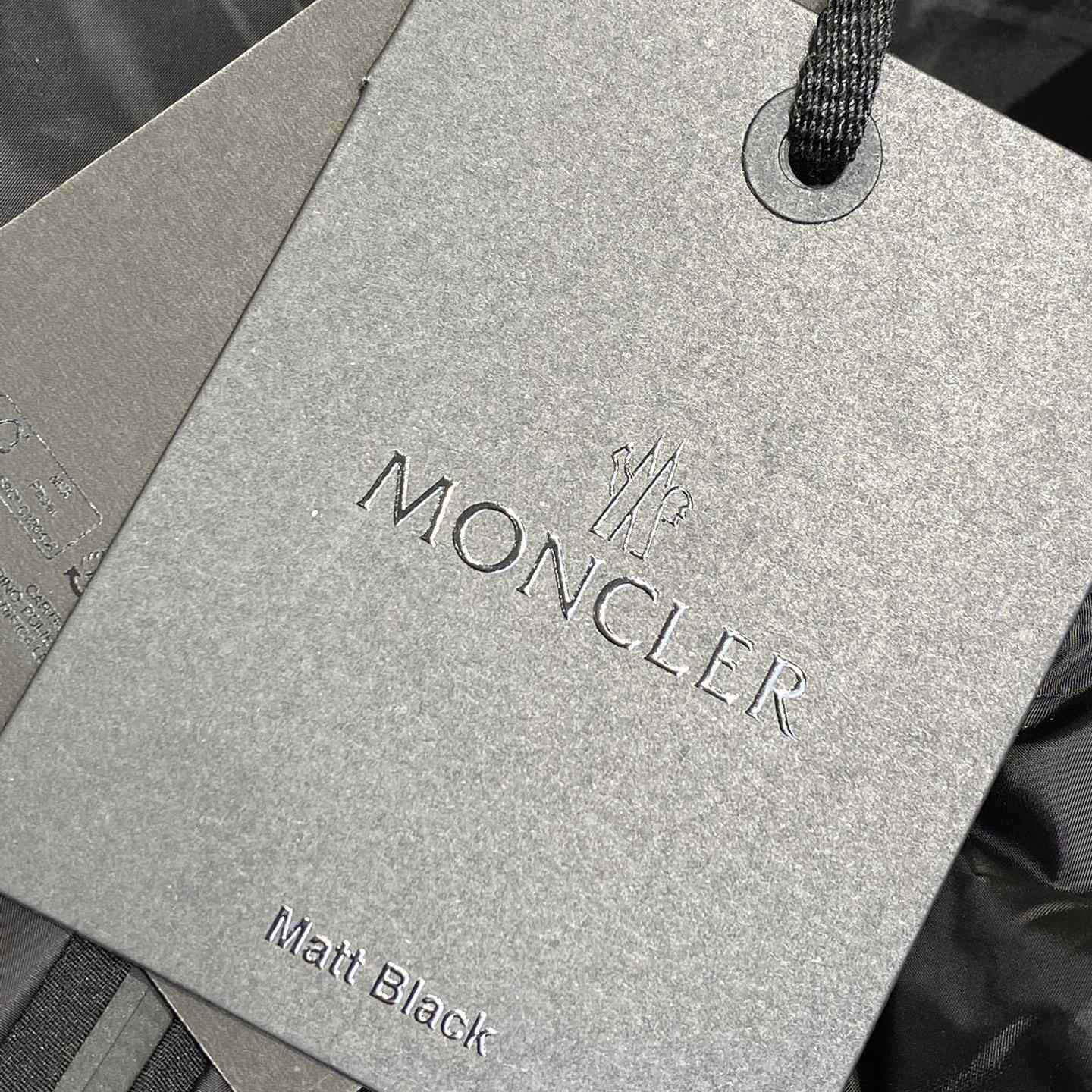 Moncler Moretan Hooded Gilet  - EUR FASHION