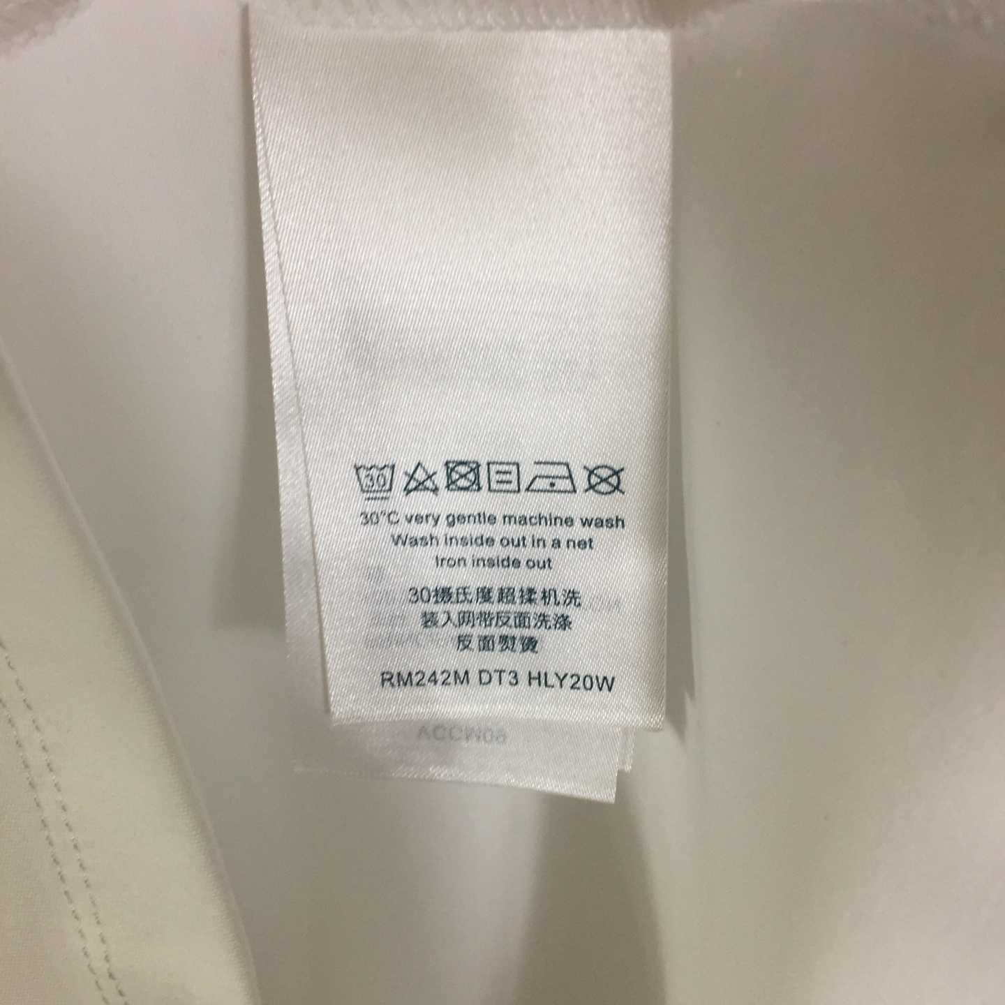Louis Vuitton LV Stamp T-Shirt  1AHIZA - EUR FASHION
