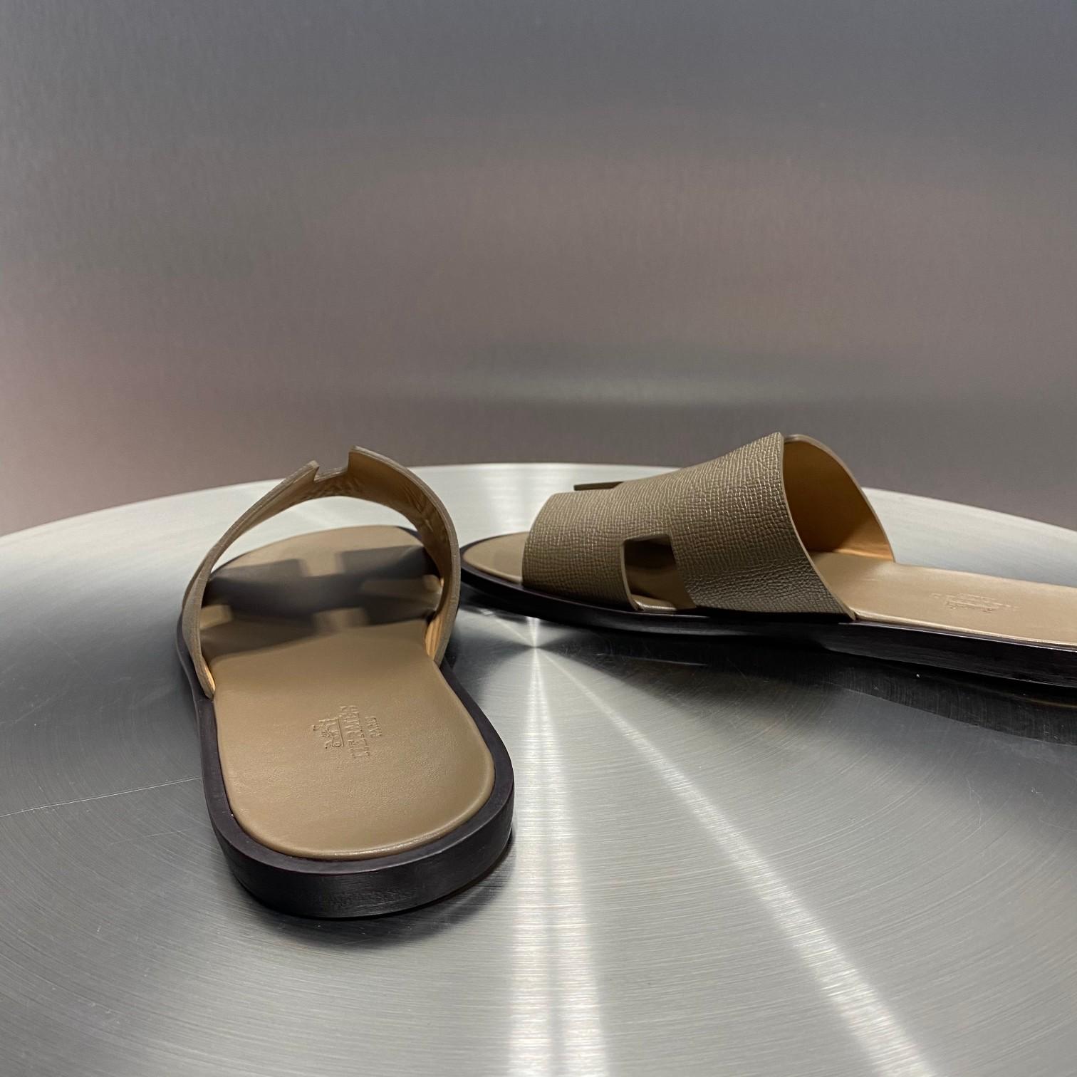 Hermes Izmir Sandal - EUR FASHION