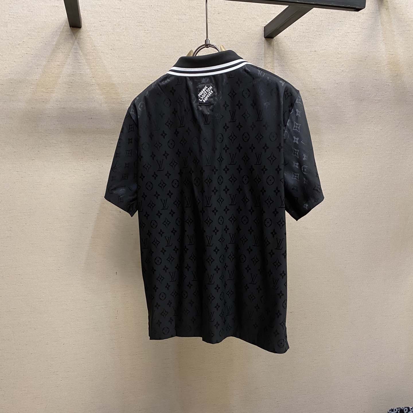 Louis Vuitton Monogram Moire Jacquard Short-Sleeved Silk Shirt   1AGTP1 - EUR FASHION