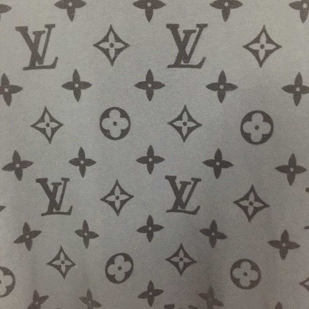 Louis Vuitton Monogram T-shirt - EUR FASHION