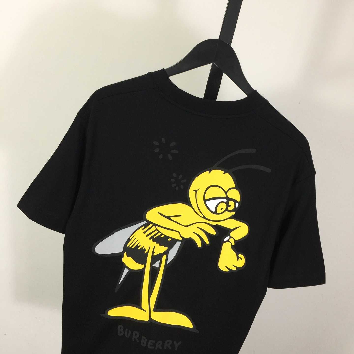 Dior T-shirt With Bee Print - EUR FASHION