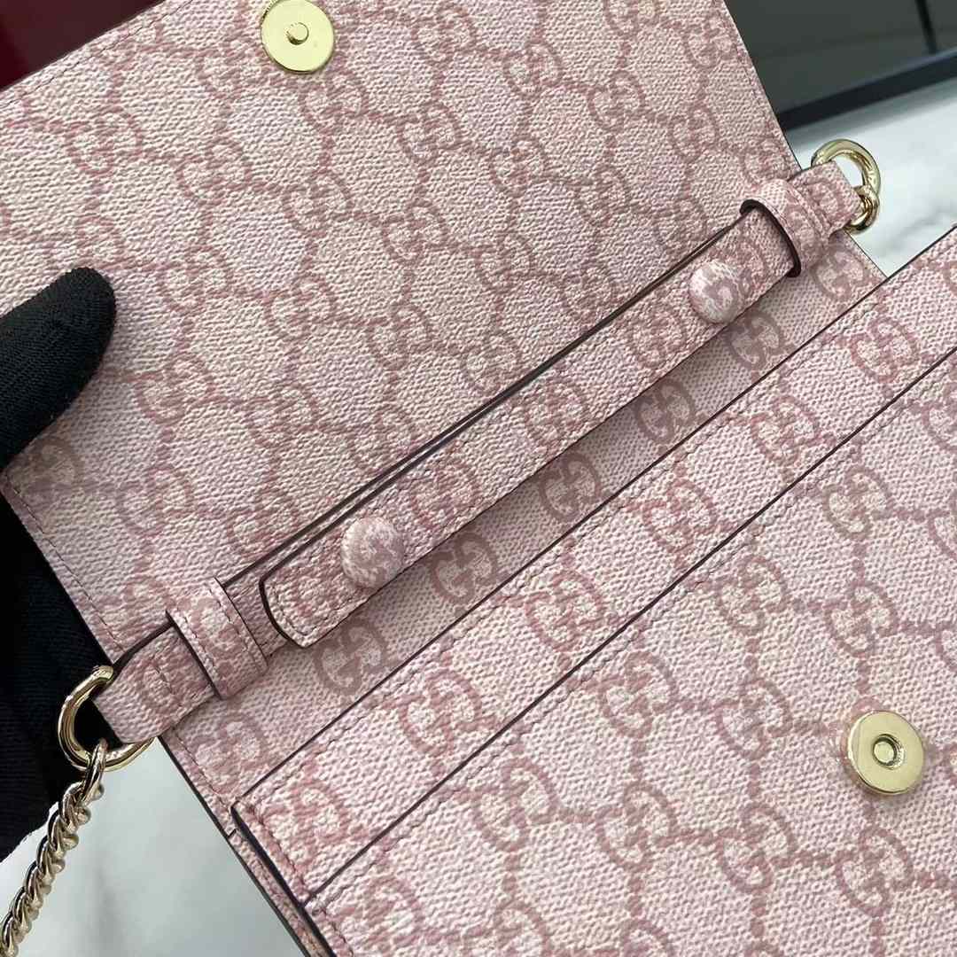 Gucci GG Emblem Wallet On Chain - EUR FASHION