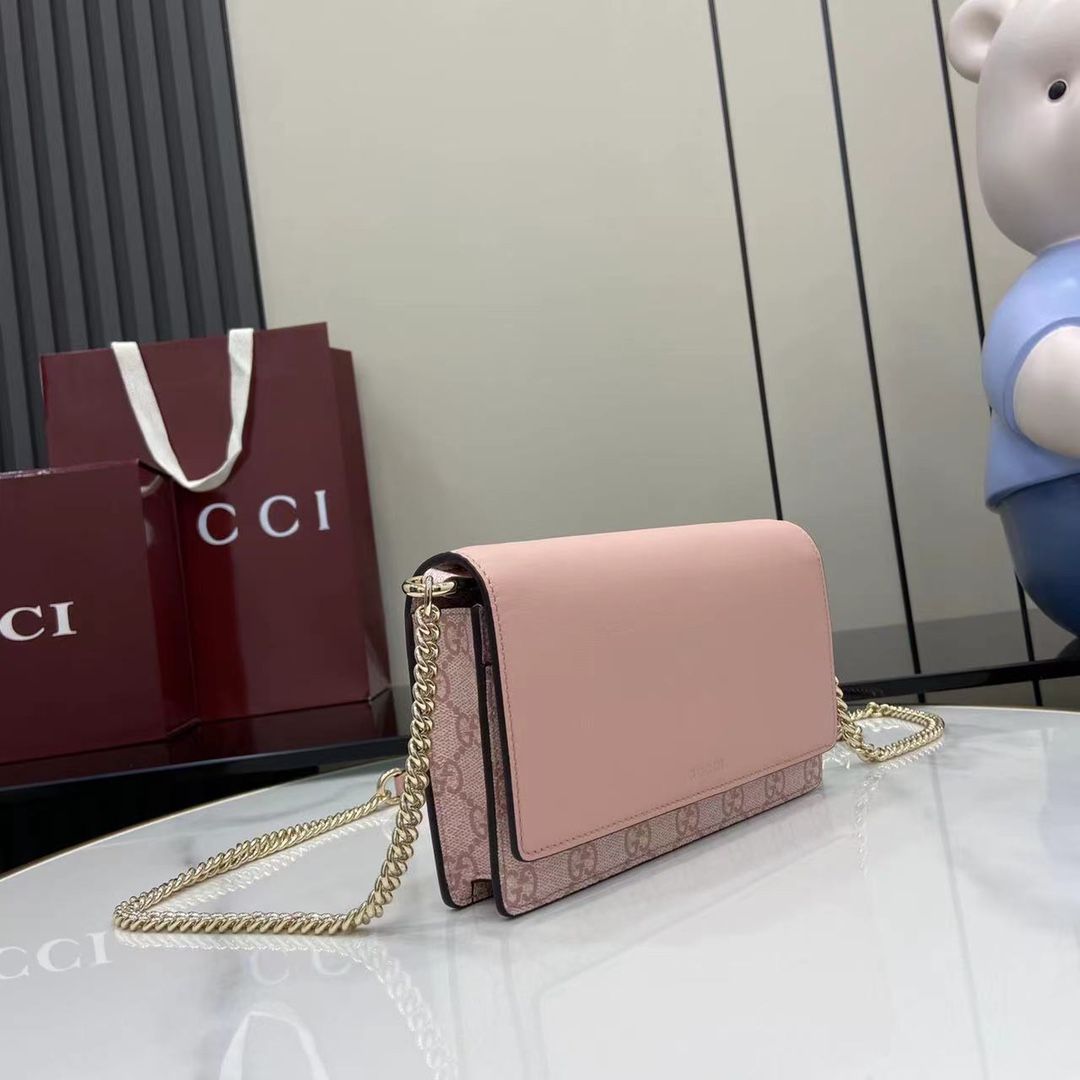 Gucci GG Emblem Wallet On Chain - EUR FASHION