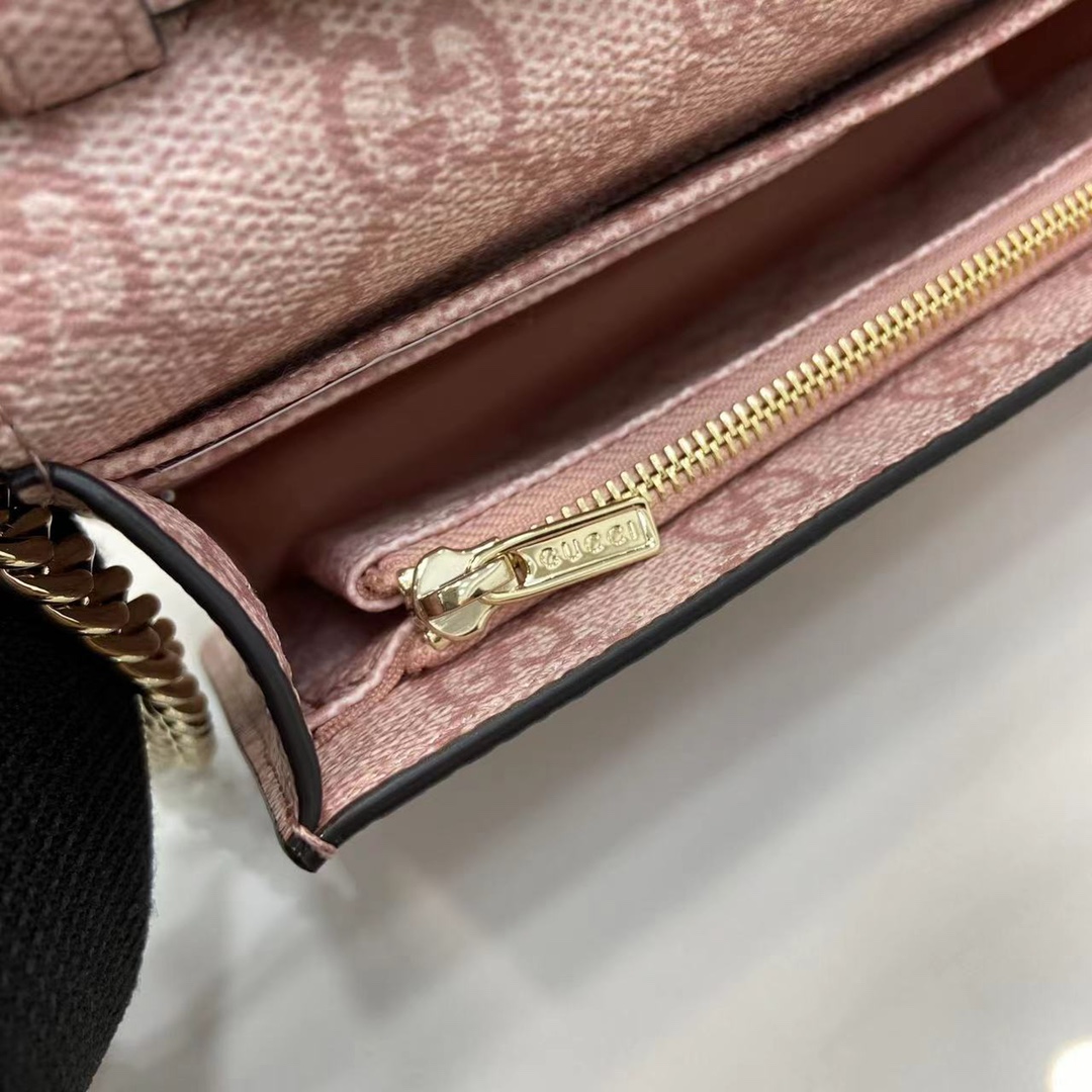 Gucci GG Emblem Wallet On Chain - EUR FASHION