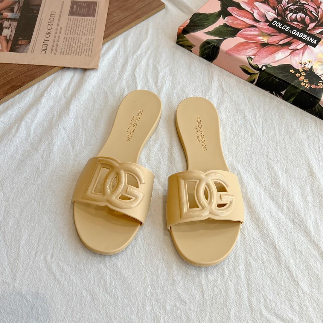 Dolce & Gabbana Women's Sandals - EUR FASHION