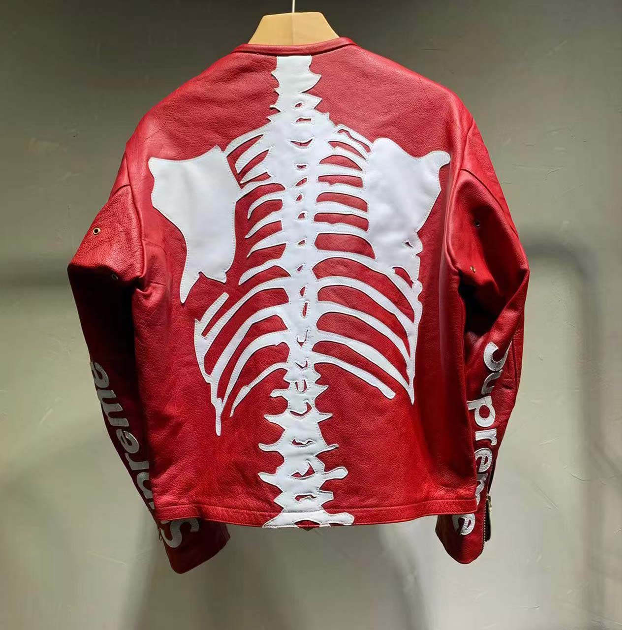 Supreme x Vanson Leather Jacket - EUR FASHION