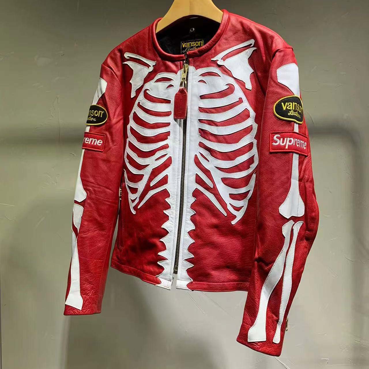 Supreme x Vanson Leather Jacket - EUR FASHION