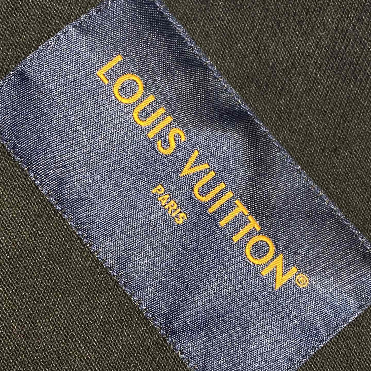Louis Vuitton Flocked Damier Denim Trucker Jacket   1AHBDV - EUR FASHION