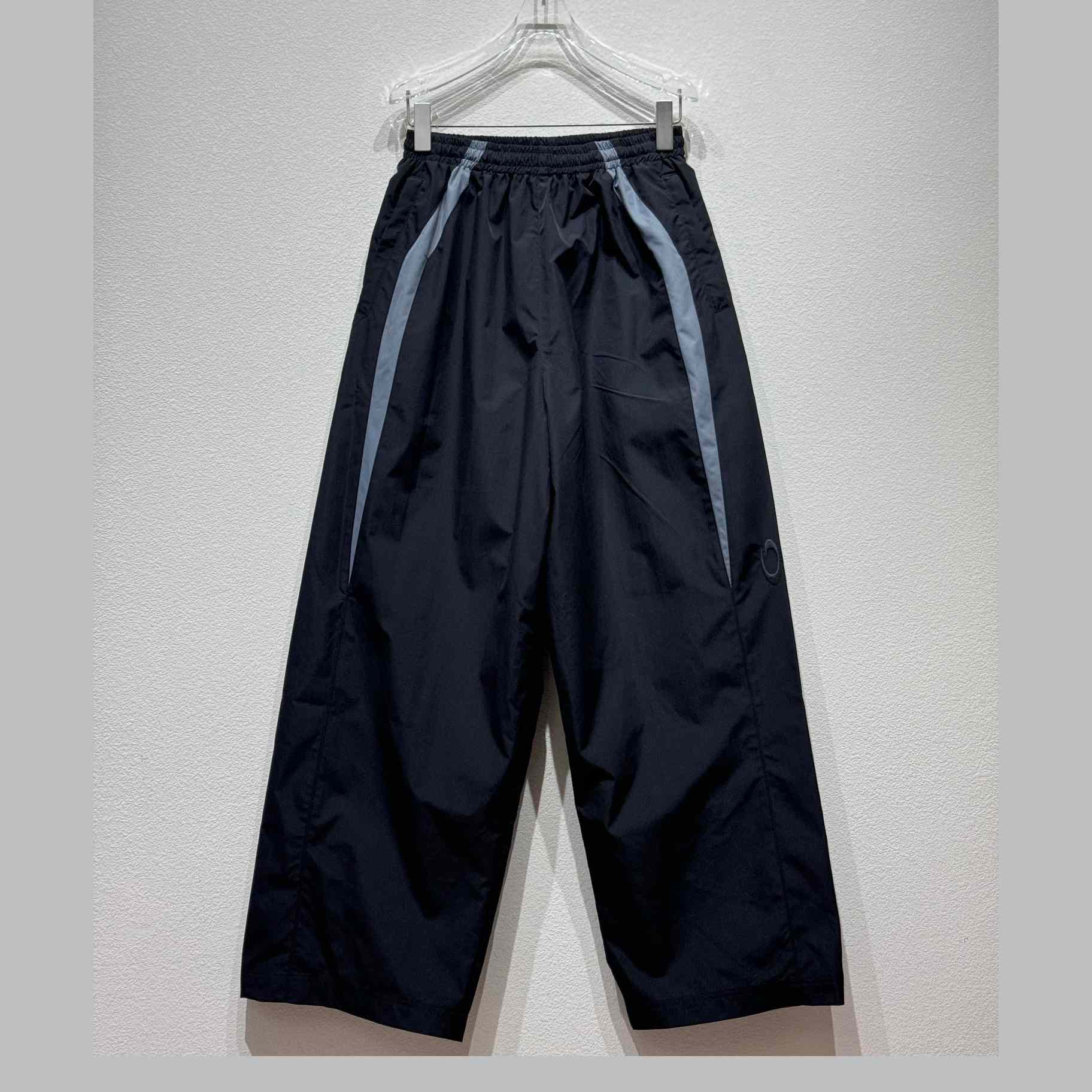 Balenciaga 3B Sports Icon Tracksuit Pants - EUR FASHION