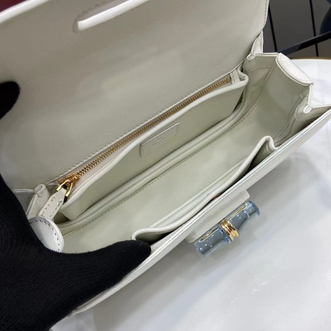 Gucci Bamboo DIva Medium Bag - EUR FASHION