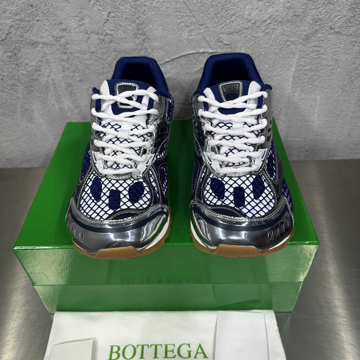 Bottega Veneta Orbit Sneaker  - EUR FASHION
