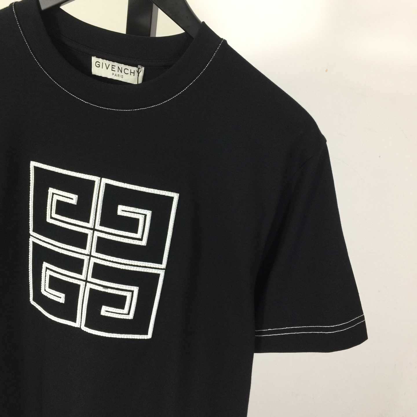 Givenchy T-shirt In Cotton - EUR FASHION