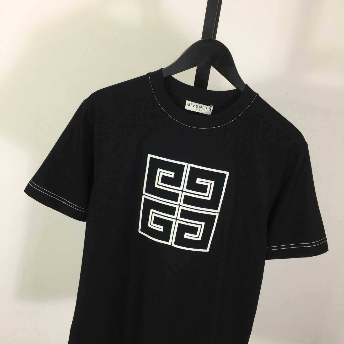 Givenchy T-shirt In Cotton - EUR FASHION