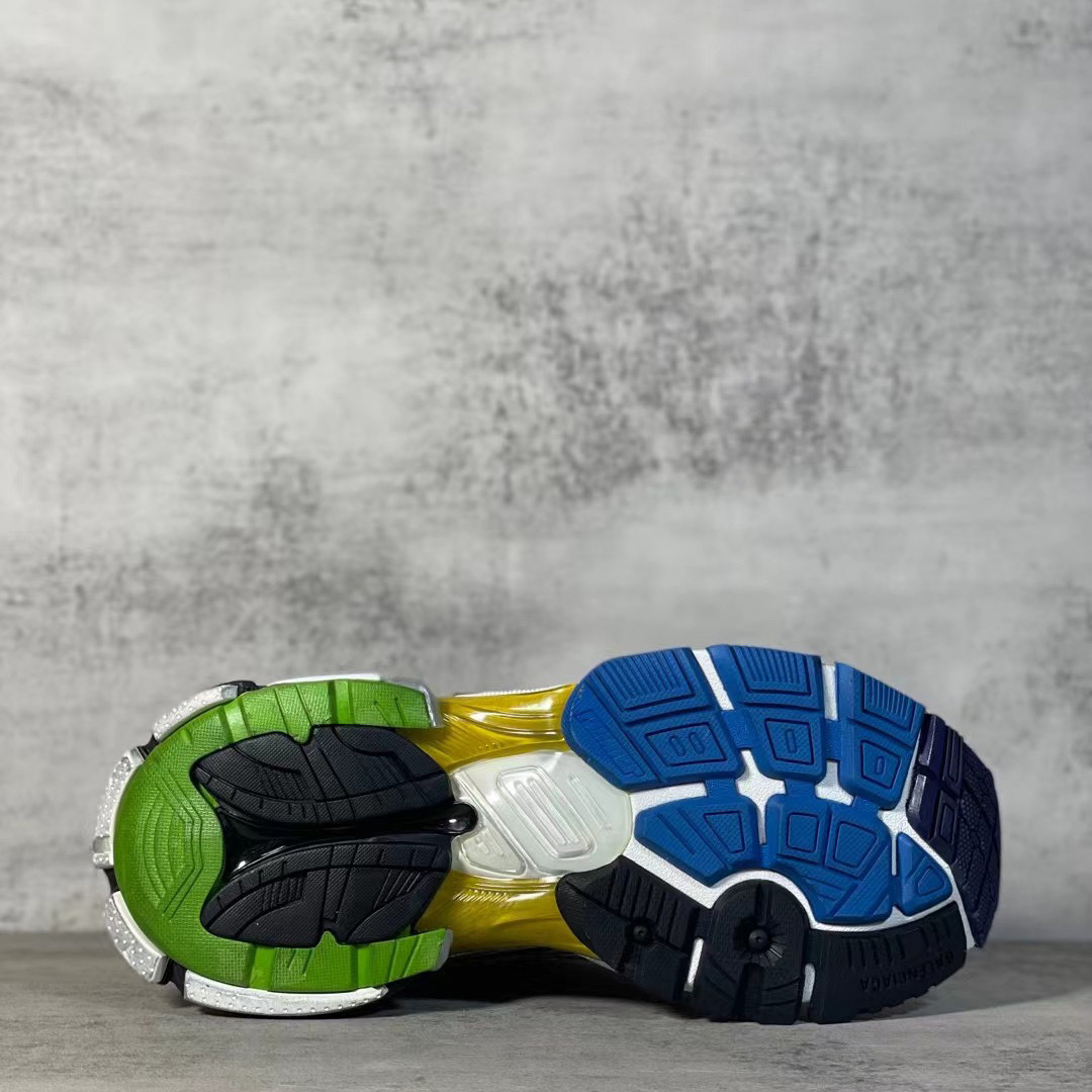Balenciaga Runner Sneakers - EUR FASHION