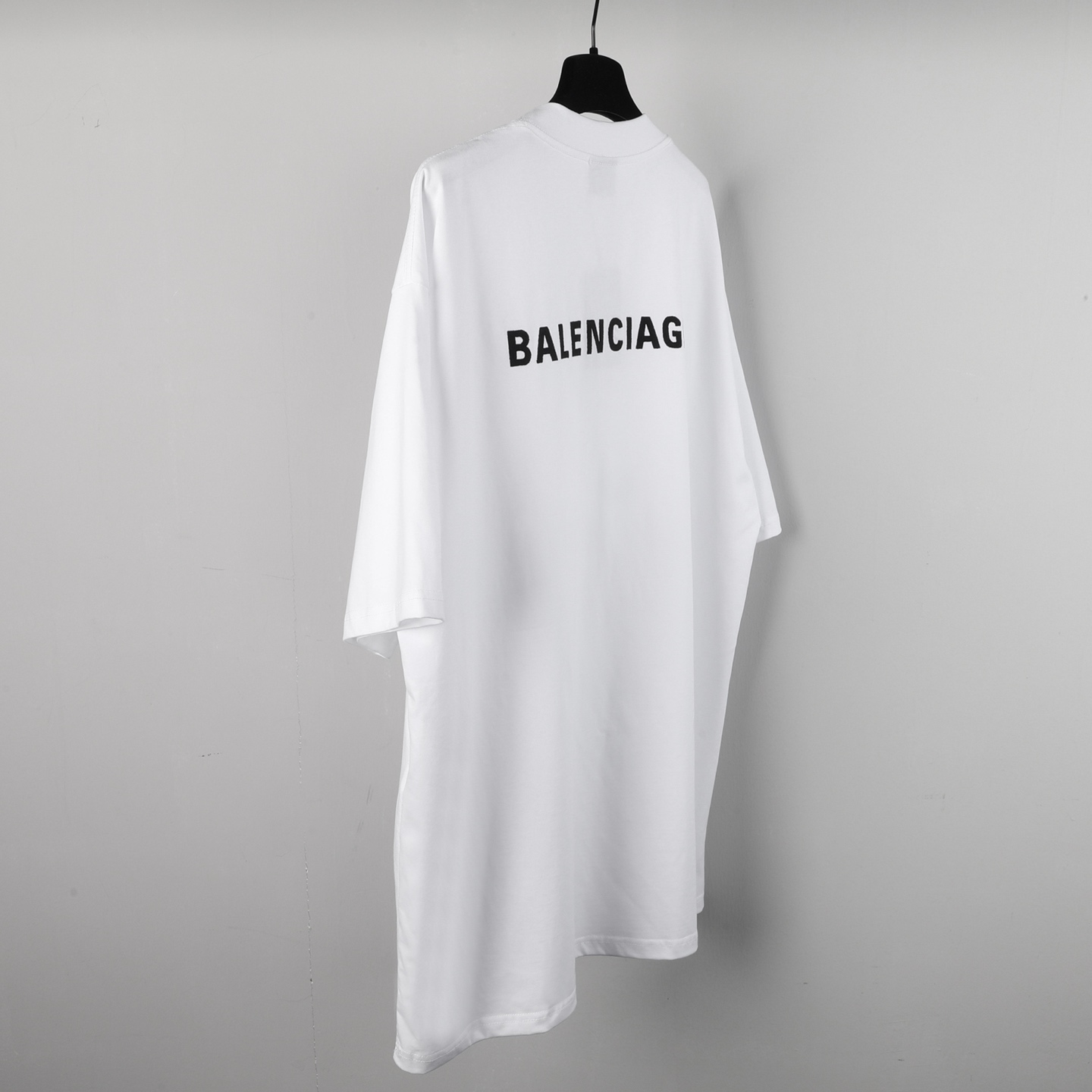 Balenciaga Logo-embroidered T-shirt - EUR FASHION
