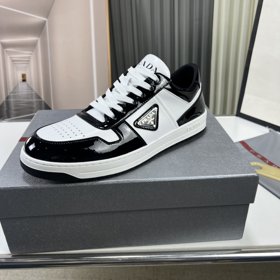 Prada Downtown triangle-logo Sneakers - EUR FASHION